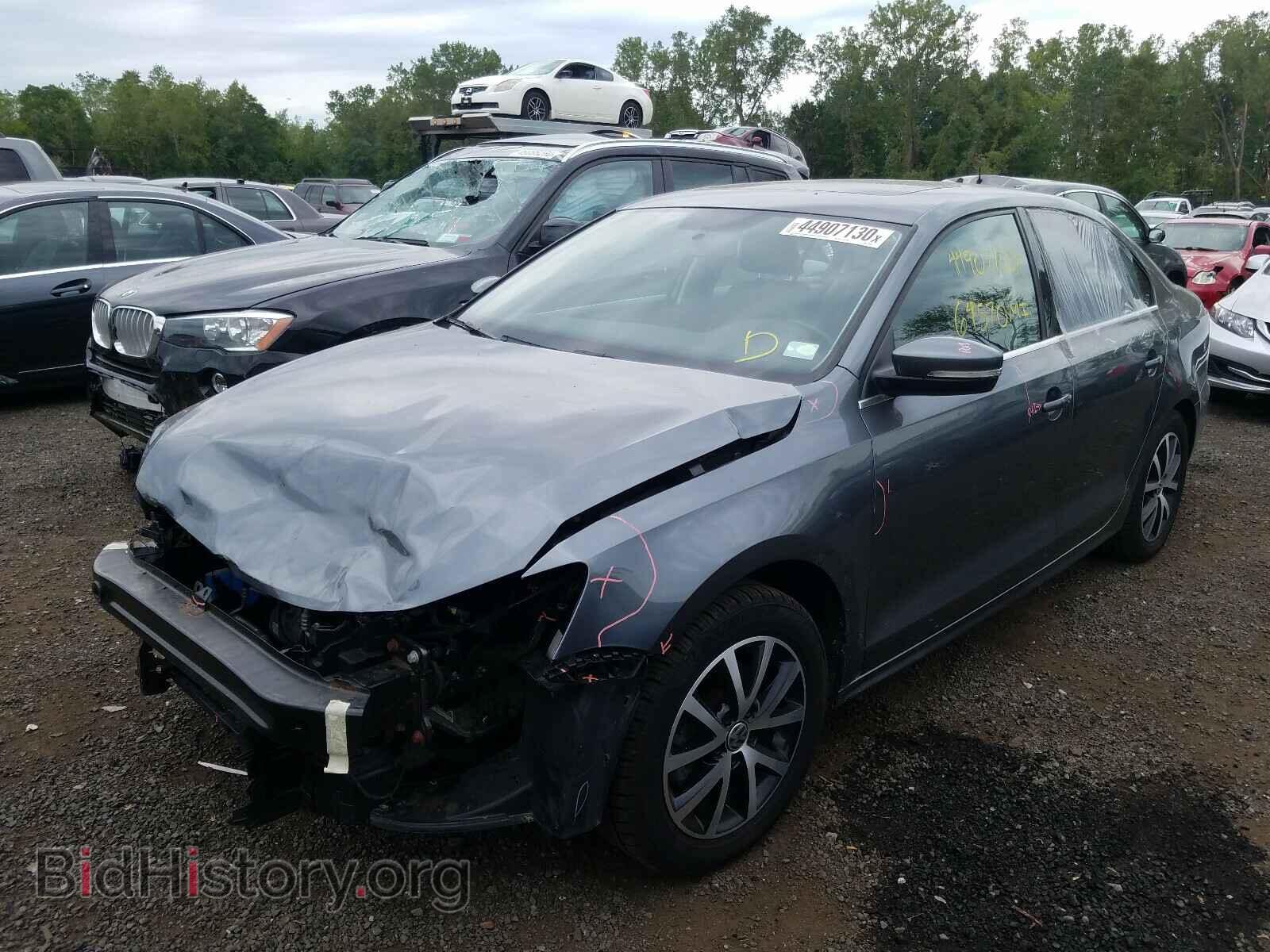 2017 VOLKSWAGEN JETTA - VIN: 3VWDB7AJ2HM376958 - Фото 2