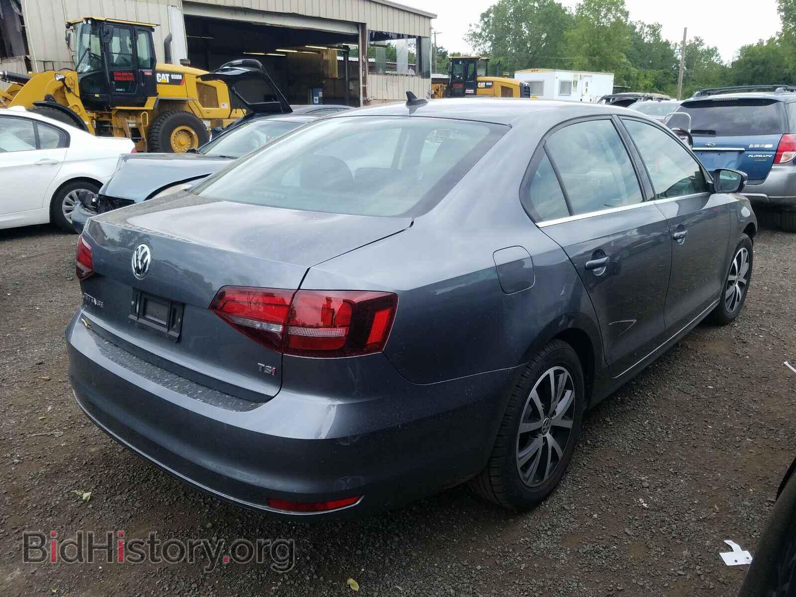 2017 VOLKSWAGEN JETTA - VIN: 3VWDB7AJ2HM376958 - Фото 4