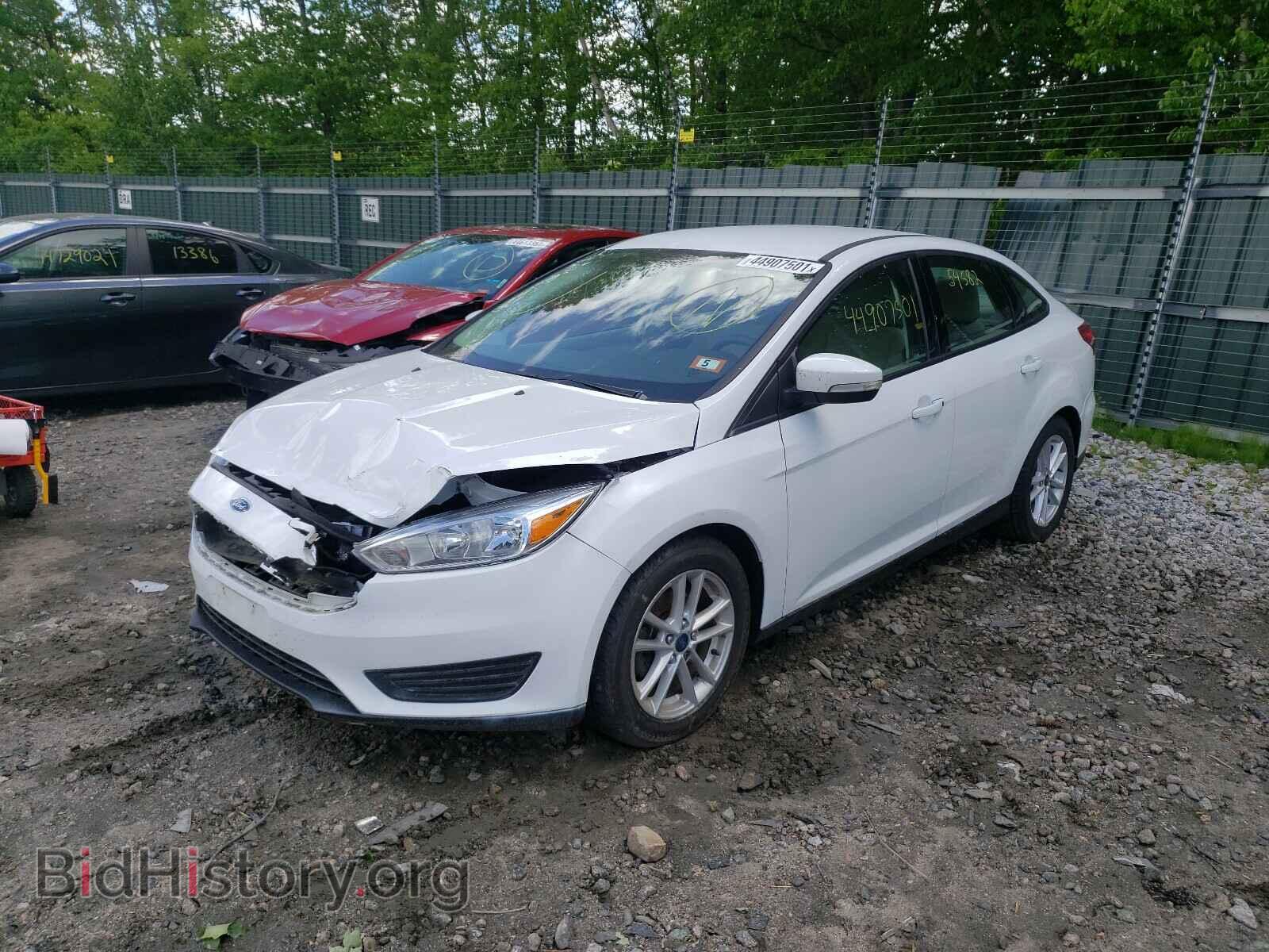 2017 FORD FOCUS - VIN: 1FADP3F23HL337608 - Фото 2