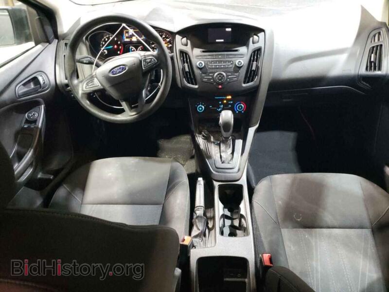 2015 Ford FOCUS (VIN 1FADP3E20FL368748) — фото 8 из 12