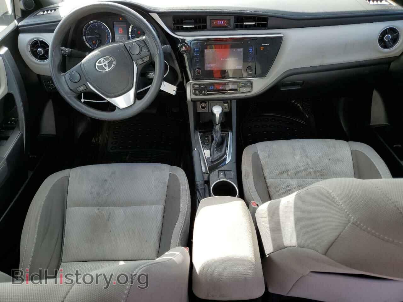 2017 TOYOTA COROLLA - VIN: 5YFBURHEXHP676863 - Фото 8