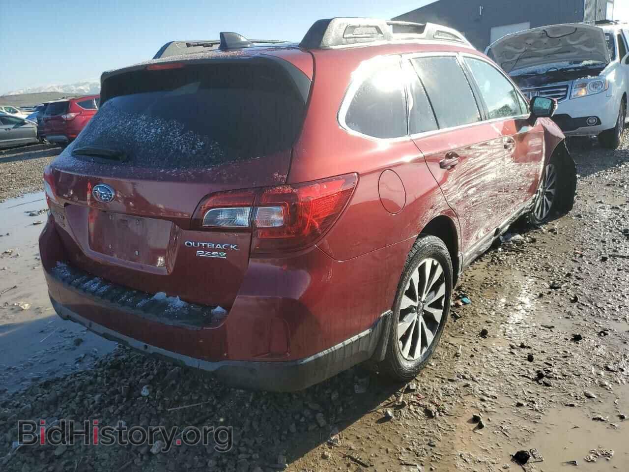 2017 SUBARU OUTBACK - VIN: 4S4BSANC6H3411002 - Фото 3