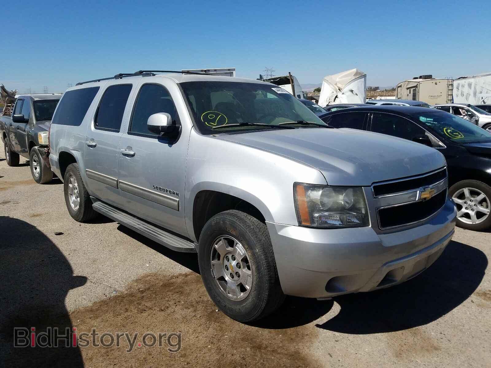 Фотография 1GNSCHE08BR360212 - CHEVROLET SUBURBAN 2011