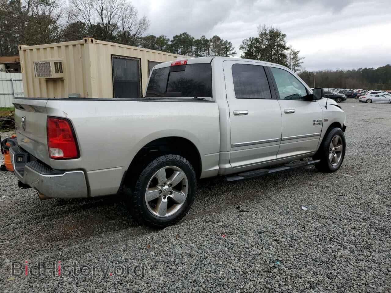 2017 RAM 1500 - VIN: 3C6RR6LT1HG563496 - Фото 3