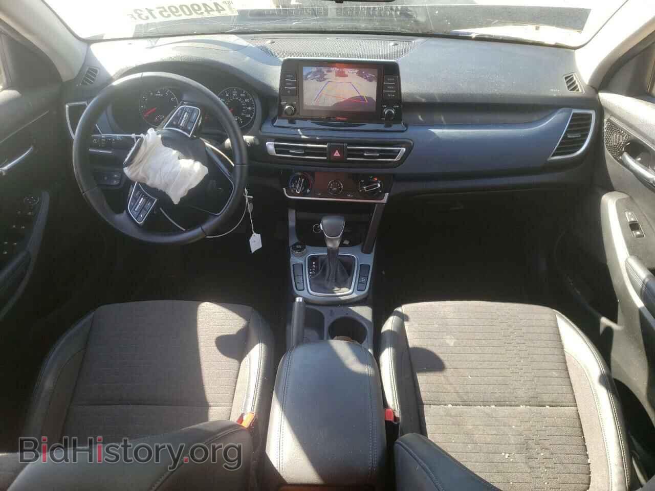 2021 KIA SELTOS - VIN: KNDEU2AAXM7124755 - Фото 8