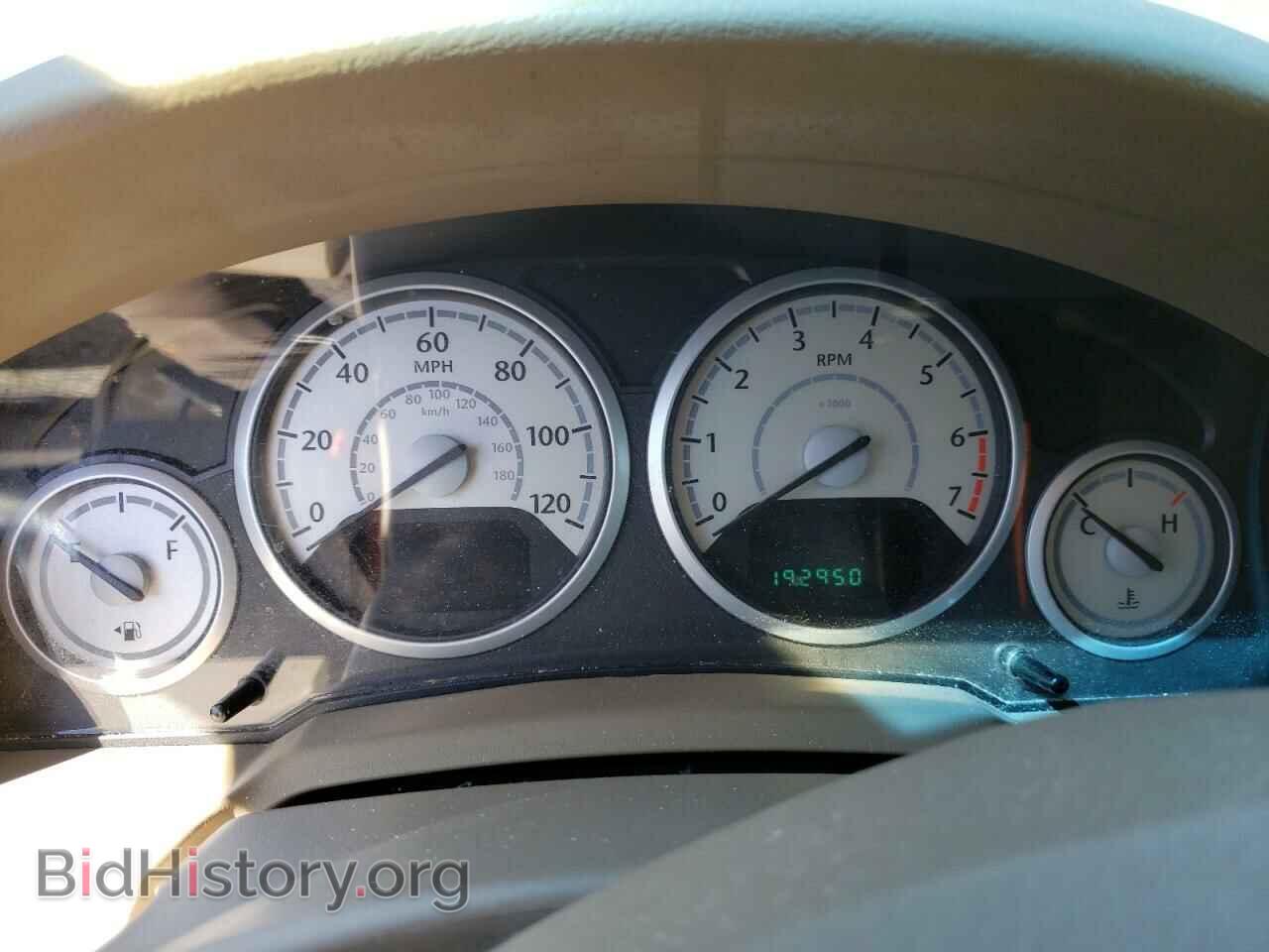 2008 CHRYSLER MINIVAN - VIN: 2A8HR54P18R711598 - Фото 9