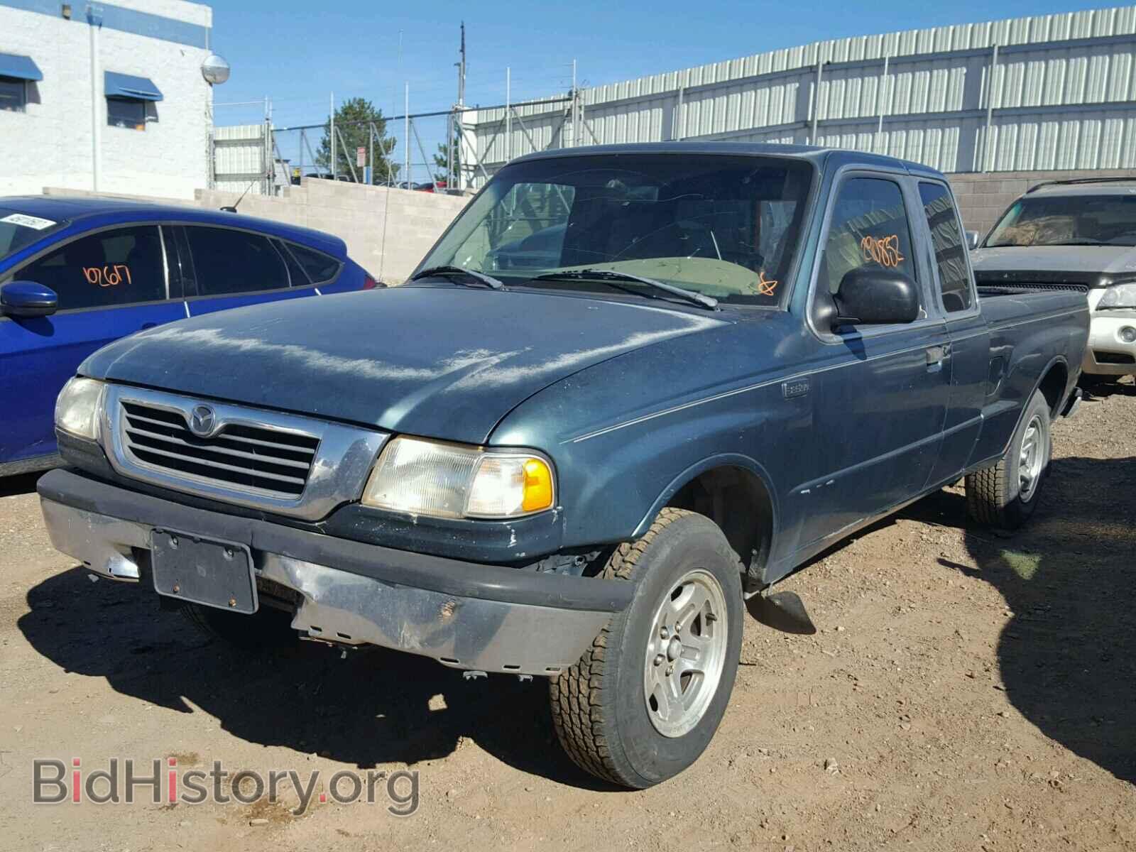 1998 MAZDA B2500 - VIN: 4F4YR16C4WTM45159 - Фото 2