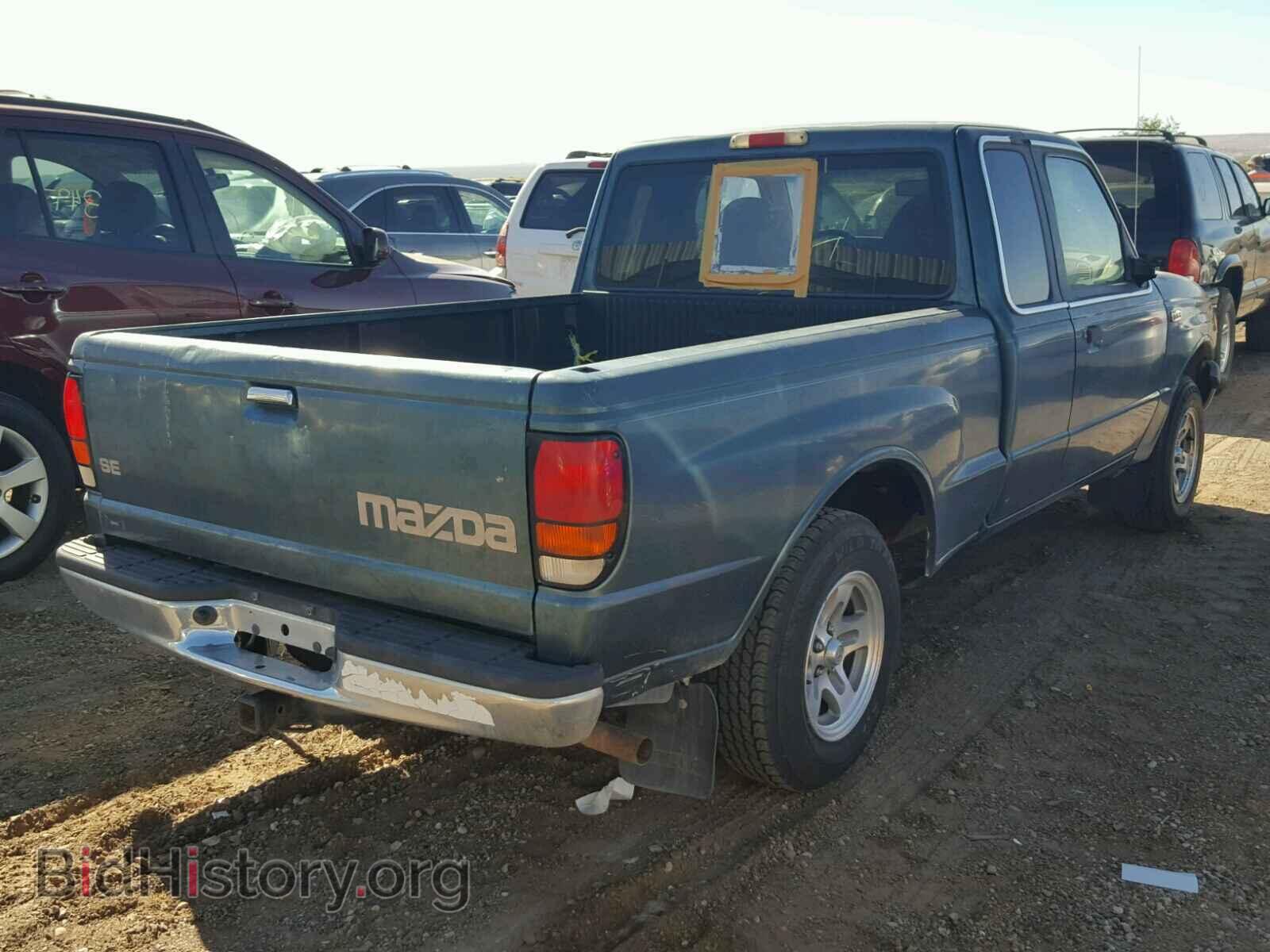 1998 MAZDA B2500 - VIN: 4F4YR16C4WTM45159 - Фото 4