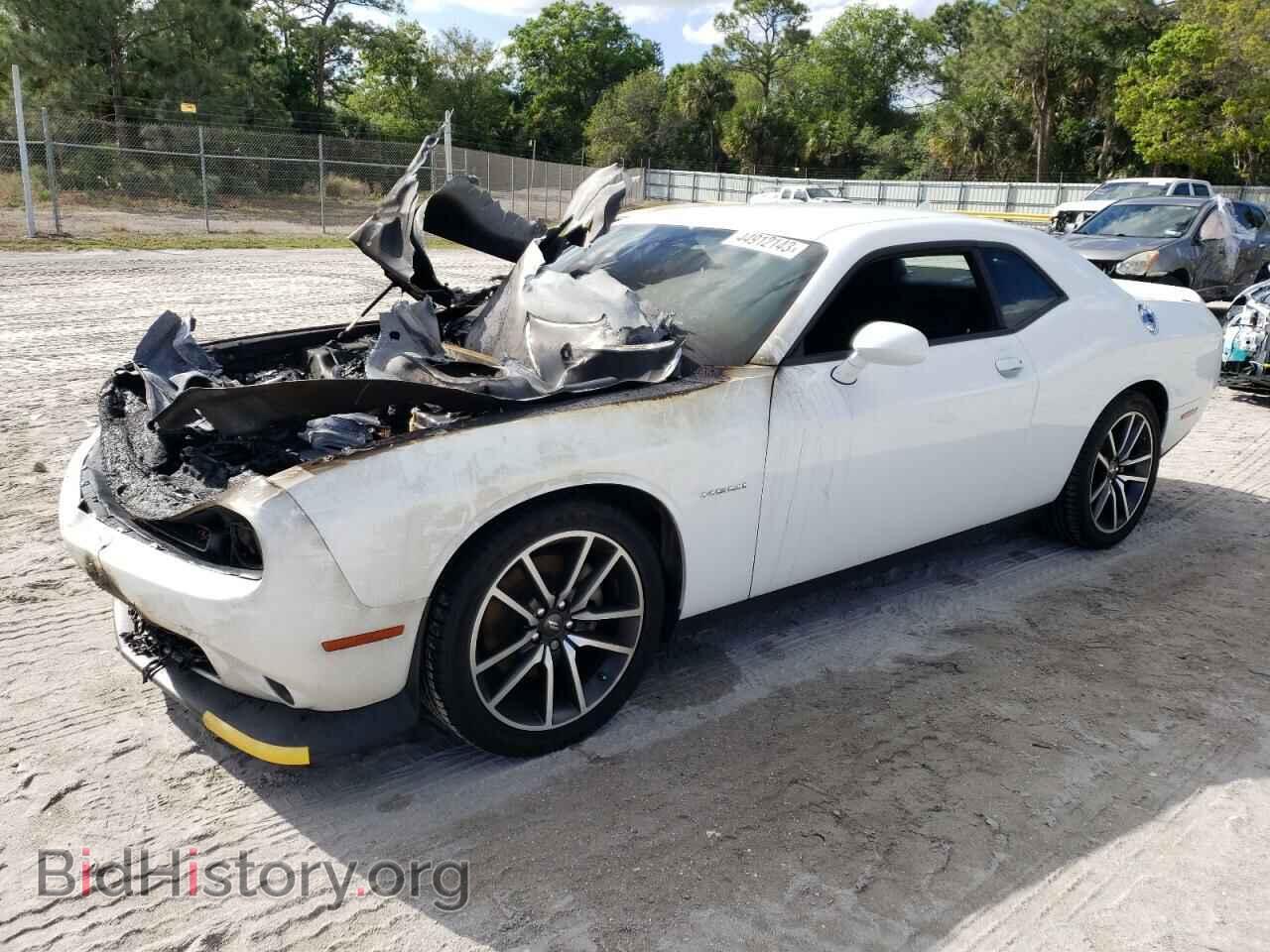 Photo 2C3CDZBT7NH194675 - DODGE CHALLENGER 2022