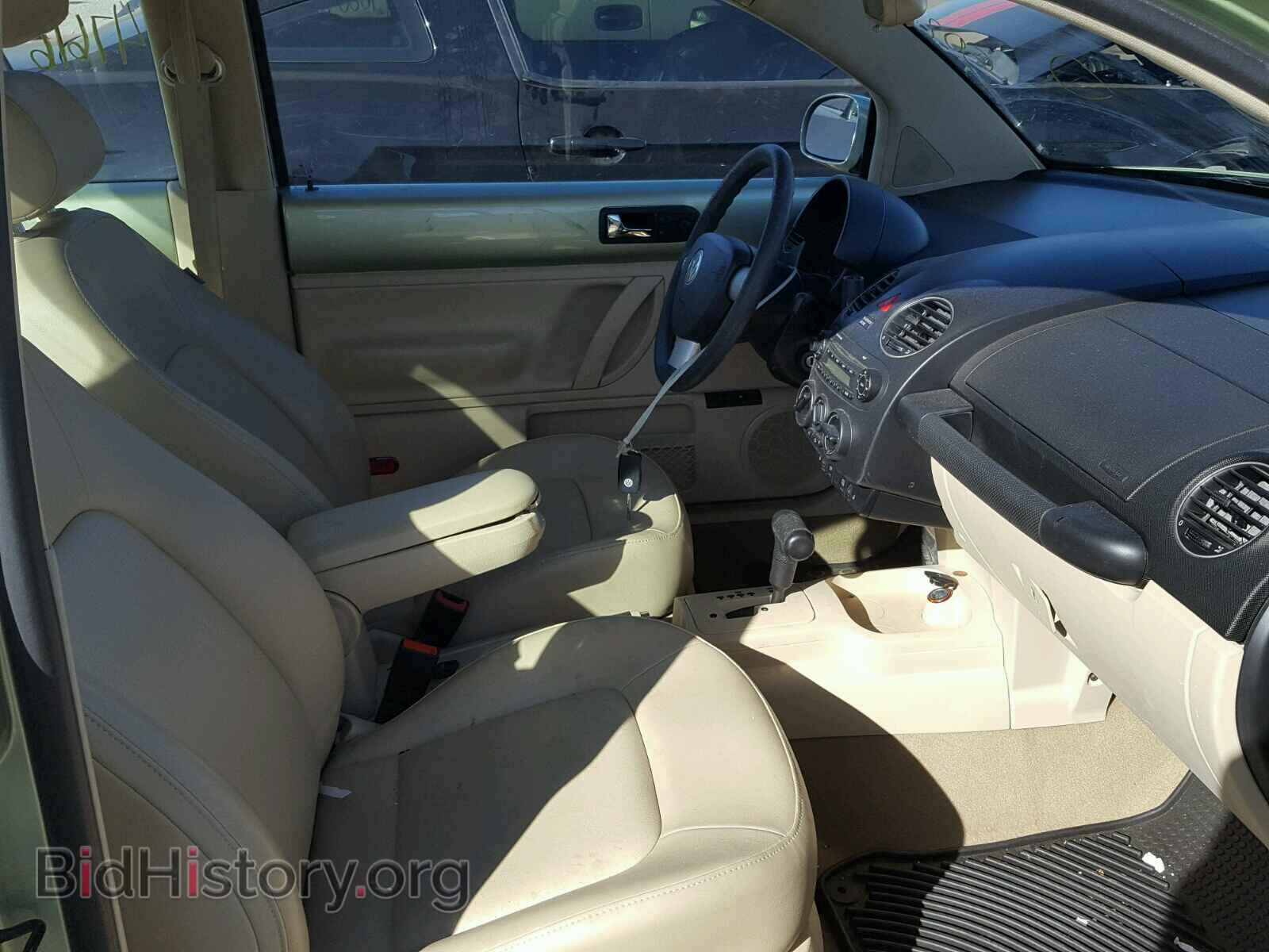 2008 VOLKSWAGEN BEETLE - VIN: 3VWPW31C78M502498 - Фото 5