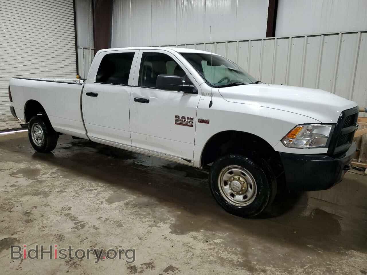 2017 RAM All Models - VIN: 3C6UR5HJ3HG771312 - Photo 4