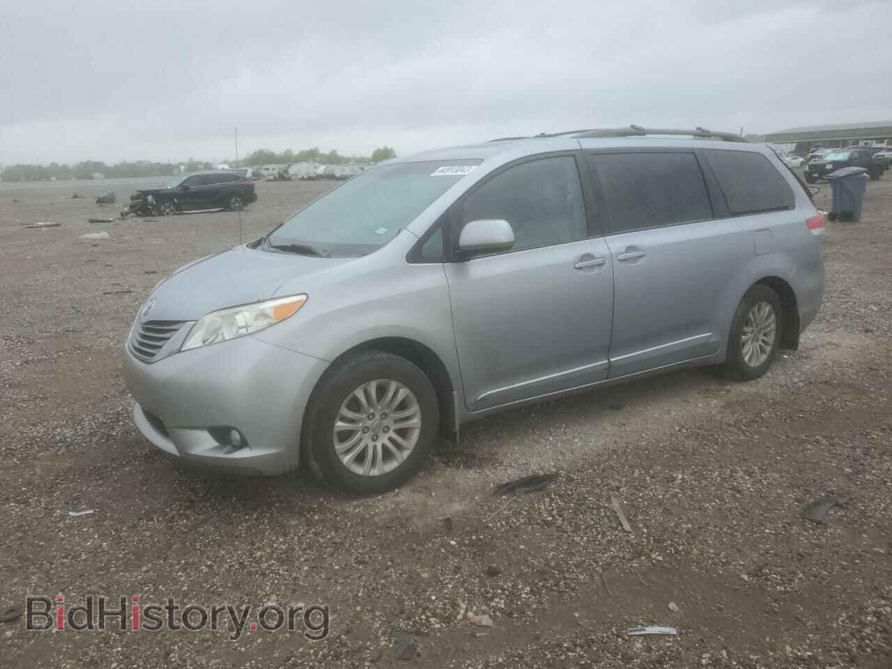 Photo 5TDYK3DC8DS292292 - TOYOTA All Models 2013