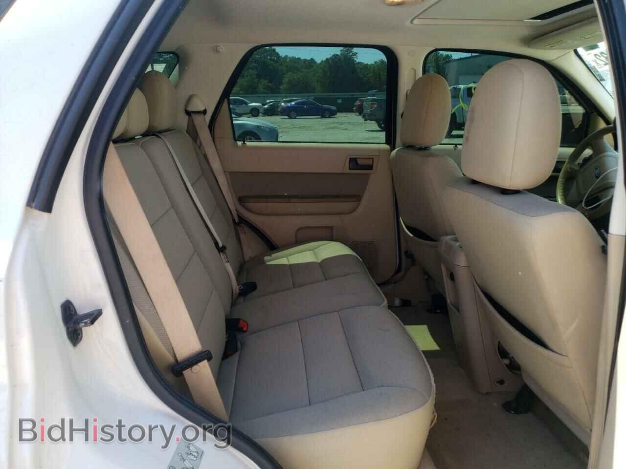 2011 FORD ESCAPE - VIN: 1FMCU9D72BKA30892 - Фото 6