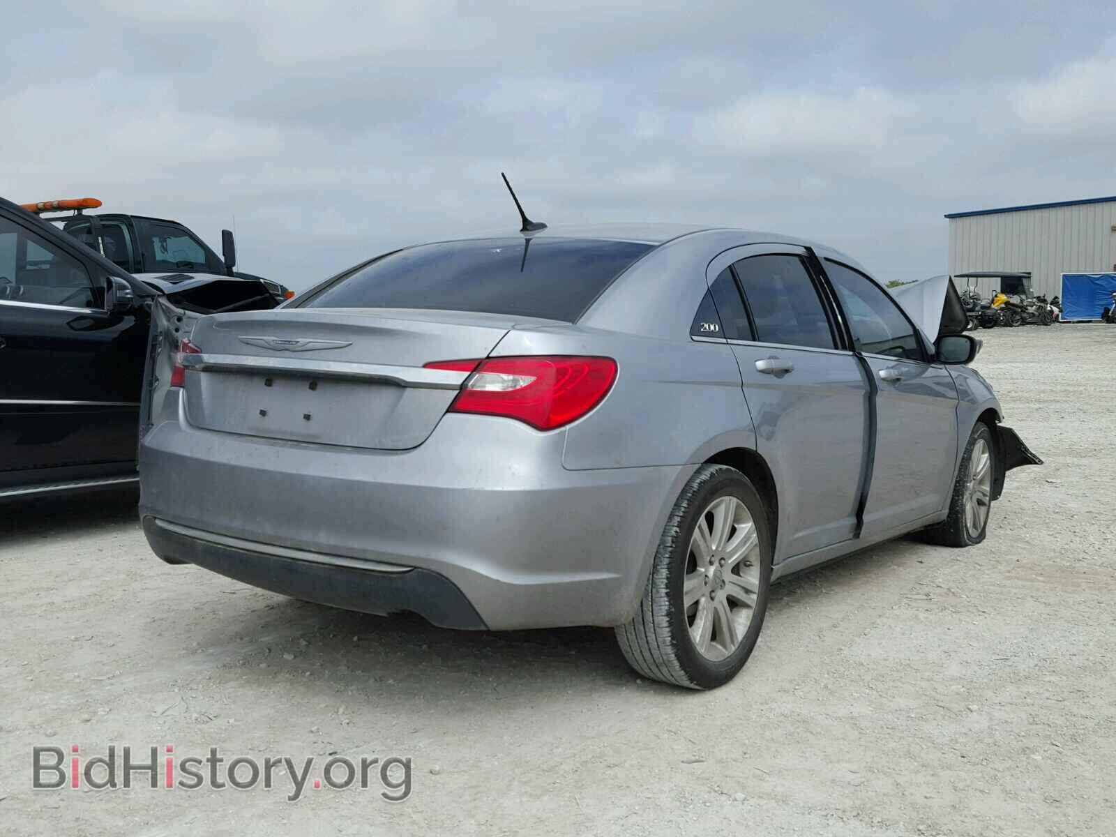 2014 CHRYSLER 200 - VIN: 1C3CCBBB4EN137620 - Фото 4