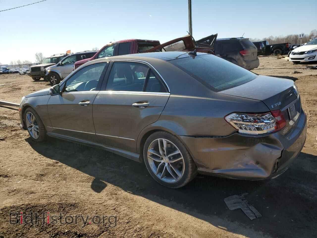 2011 MERCEDES-BENZ E-CLASS - VIN: WDDHF8HB1BA312157 - Фото 2