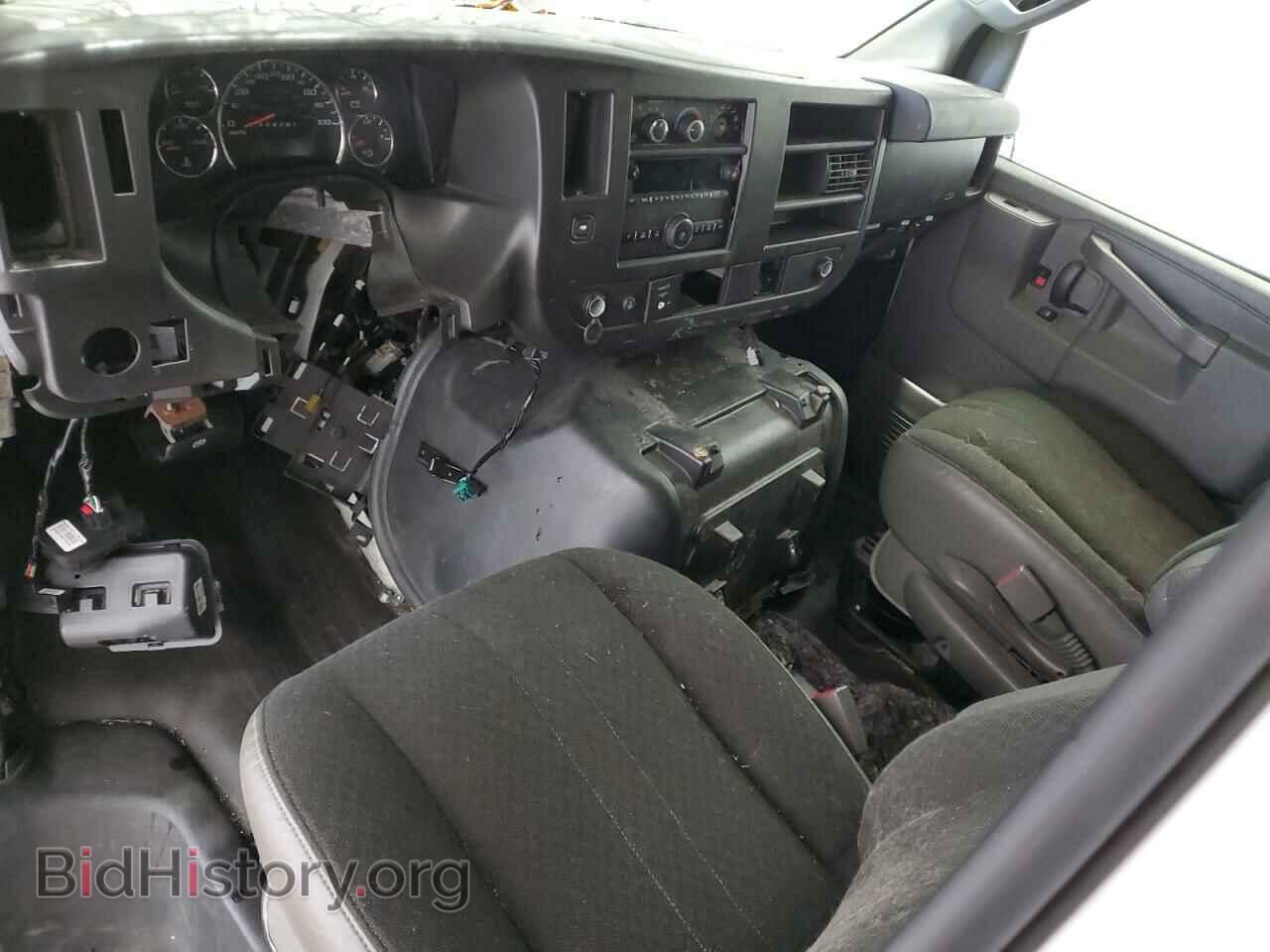 2020 GMC SAVANA - VIN: 1GTW7AFG2L1247440 - Фото 8