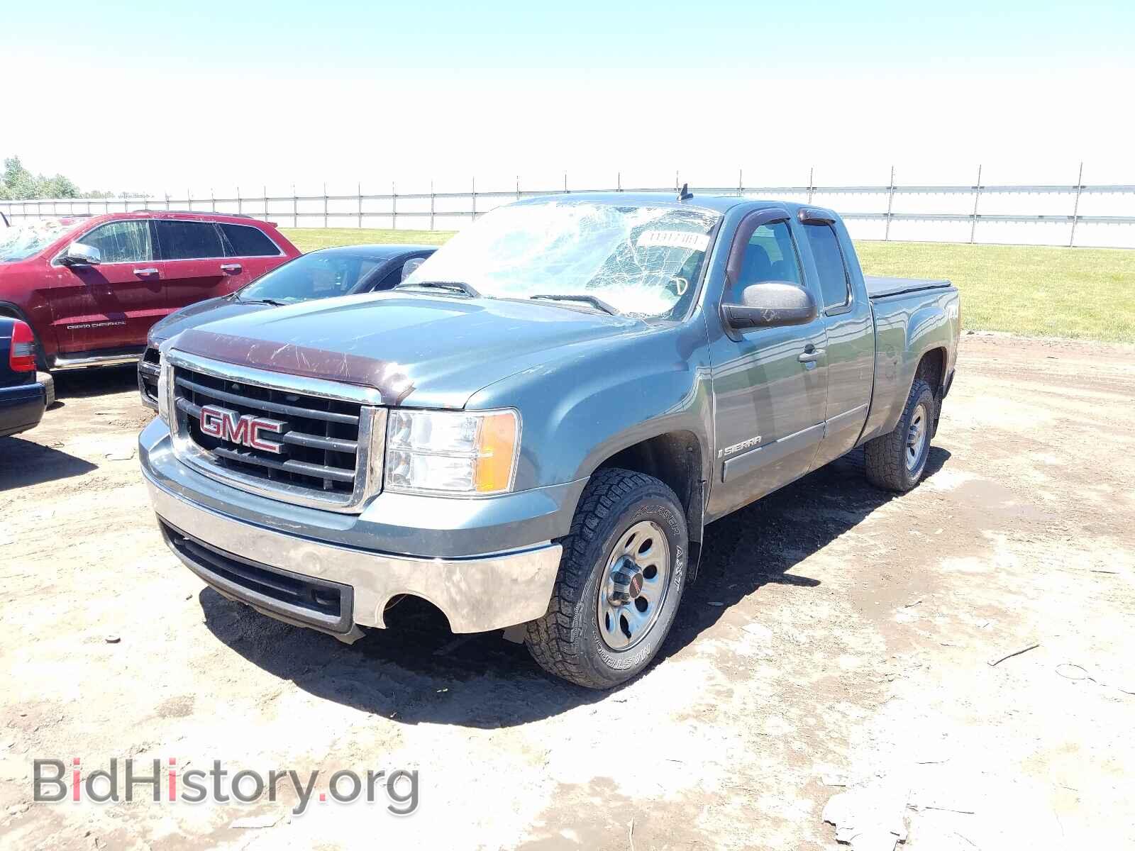 2009 GMC SIERRA - VIN: 1GTEK19C19Z251010 - Photo 2