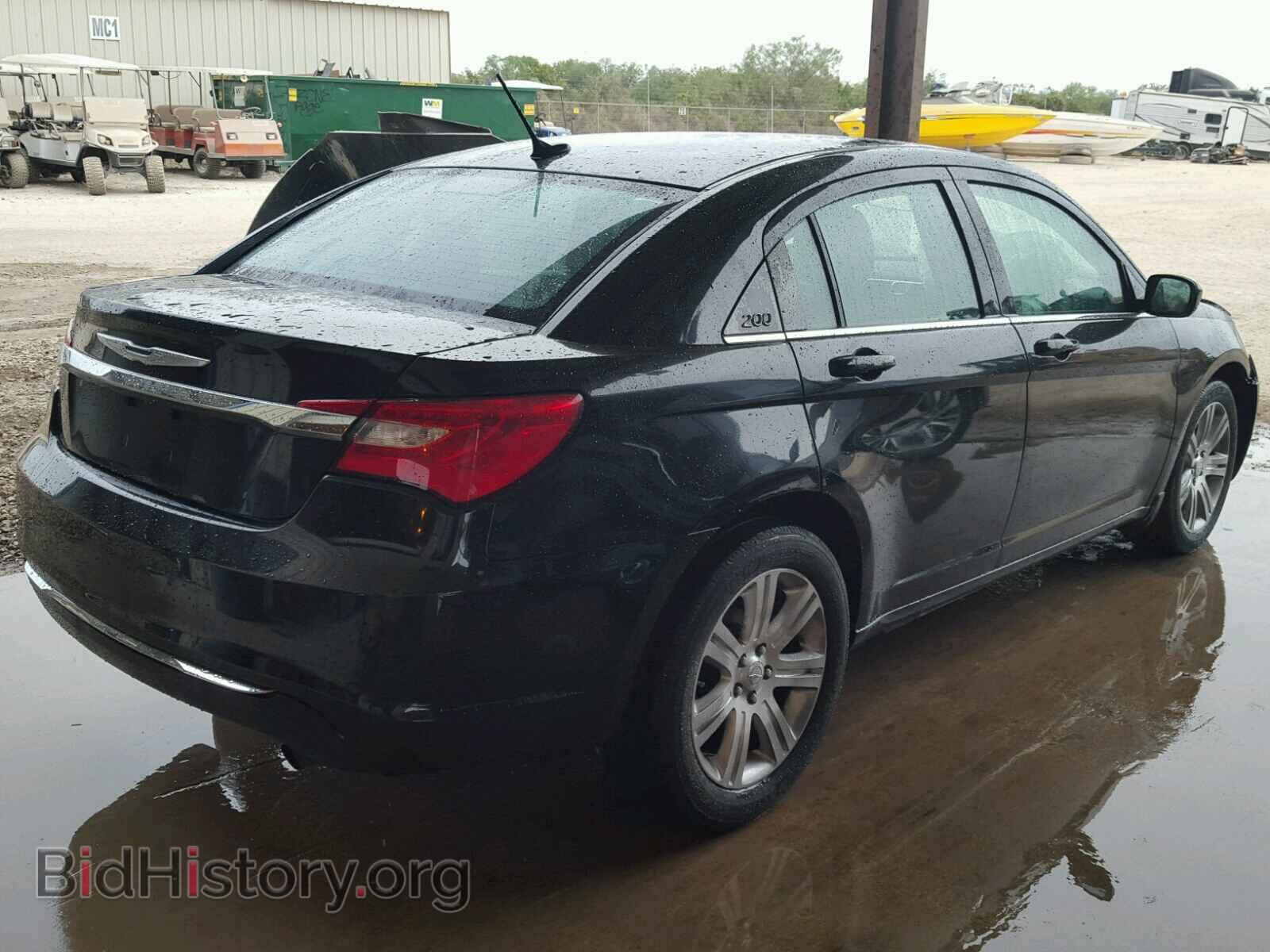 2013 CHRYSLER 200 - VIN: 1C3CCBAB5DN686940 - Фото 4