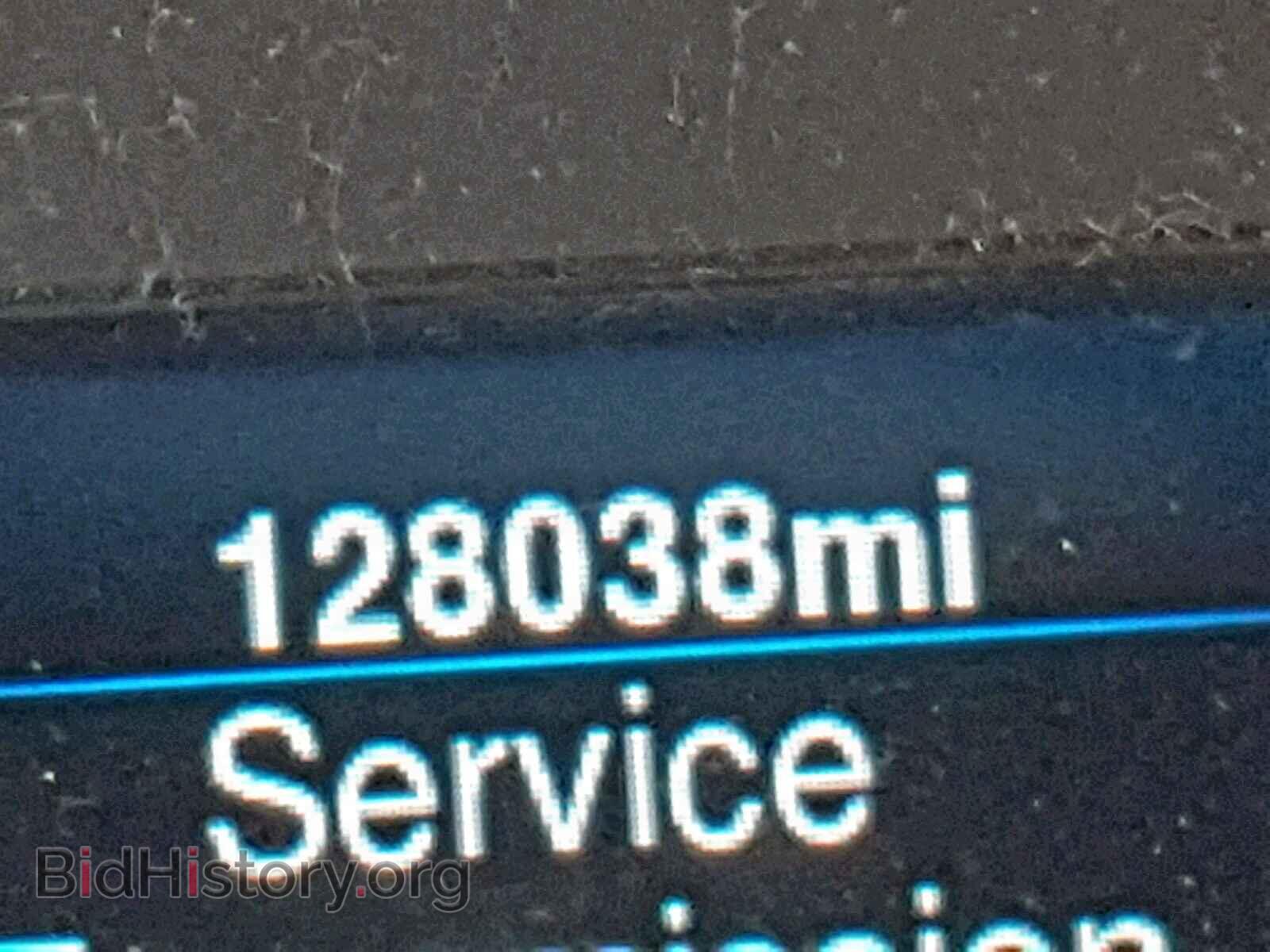 2014 CHRYSLER 300 - VIN: 2C3CCABG5EH221900 - Фото 8