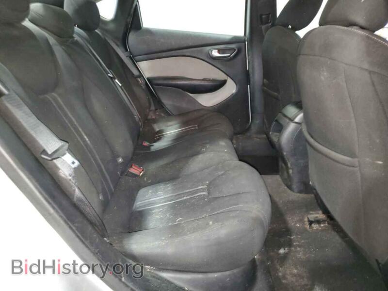 2013 Dodge DART (VIN 1C3CDFBA0DD273095) — photo 10 of 12