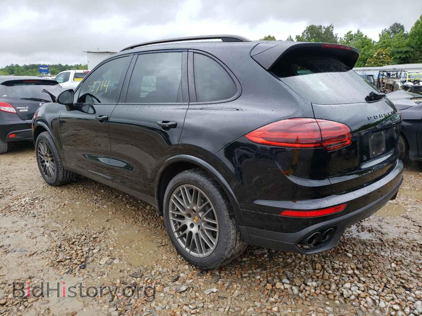 2017 PORSCHE CAYENNE - VIN: WP1AA2A29HKA82242 - Фото 3