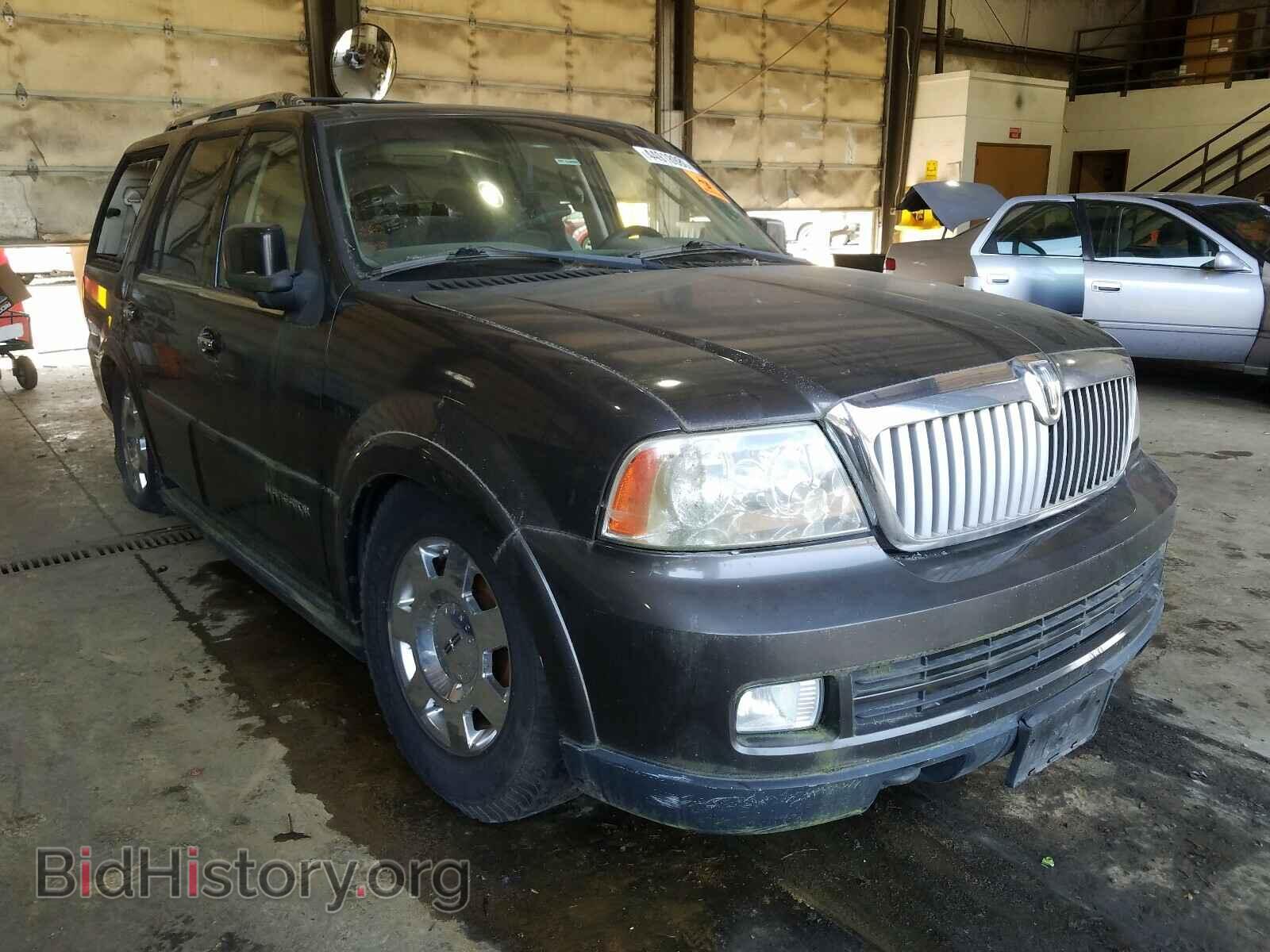 Фотография 5LMFU28506LJ08239 - LINCOLN NAVIGATOR 2006