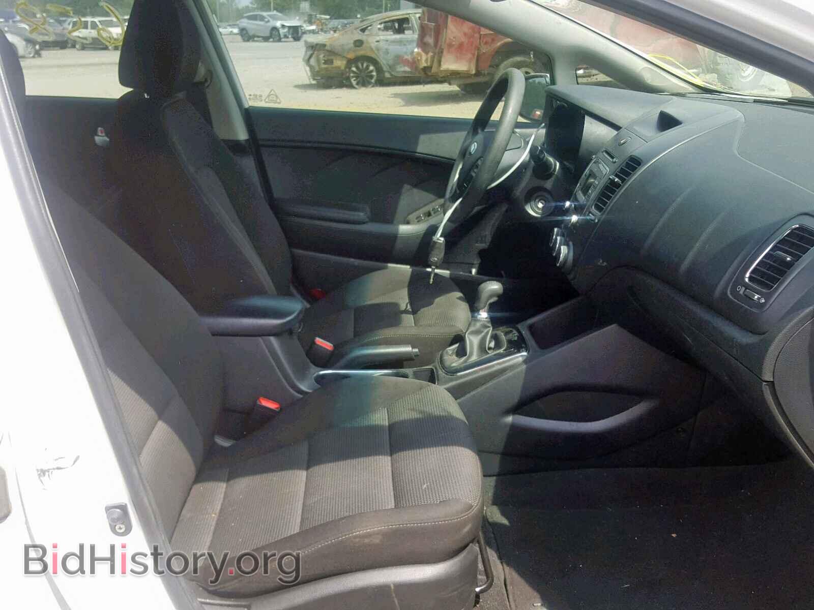 2017 KIA FORTE LX - VIN: 3KPFK4A70HE102019 - Фото 5
