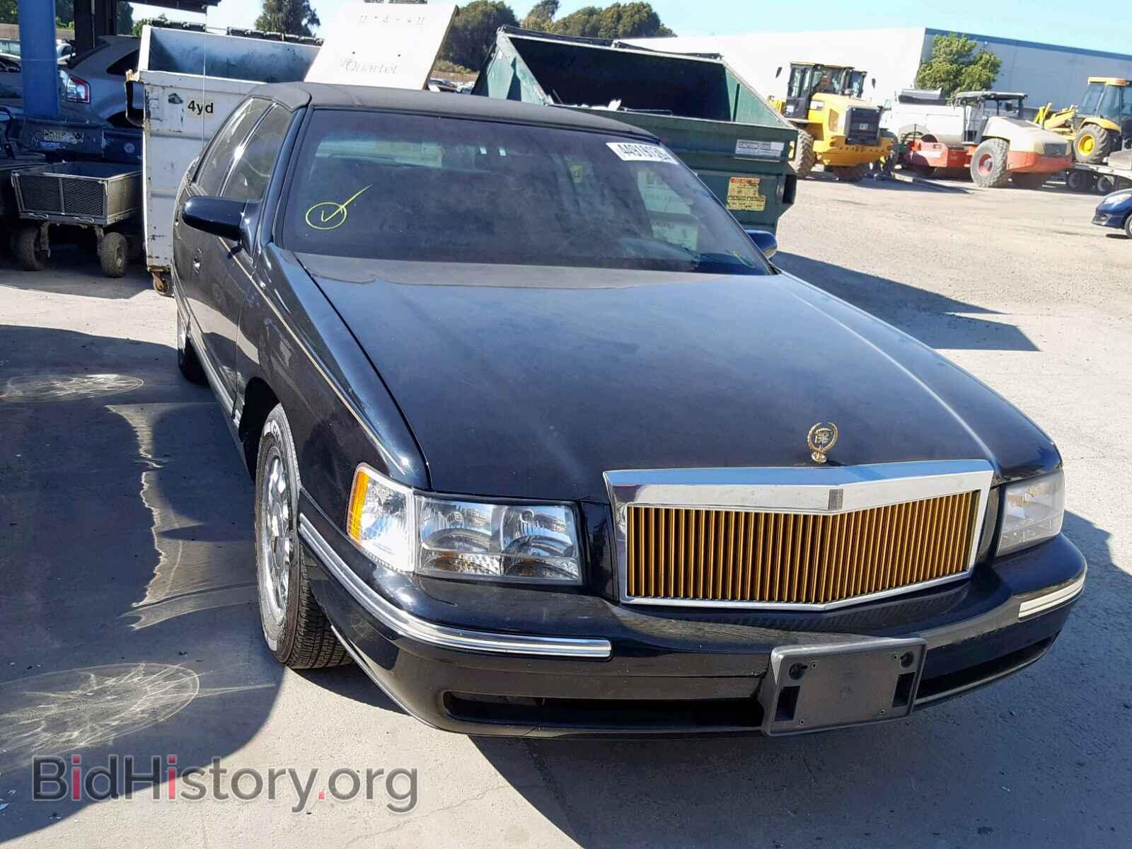 Photo 1G6KD54Y7WU741048 - CADILLAC DEVILLE 1998
