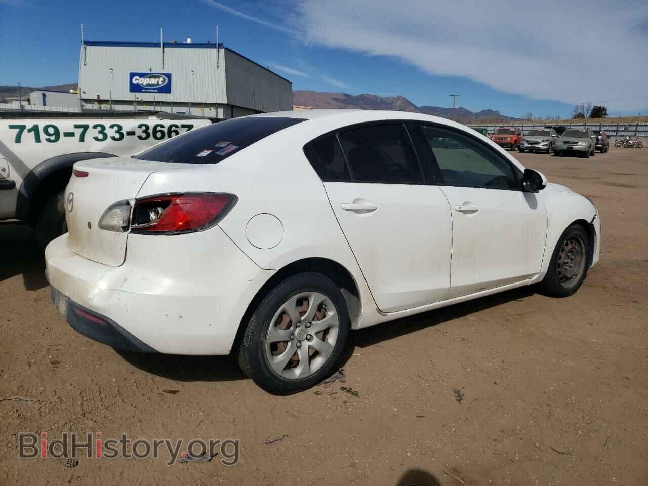 2011 MAZDA 3 - VIN: JM1BL1UG9B1424156 - Фото 3