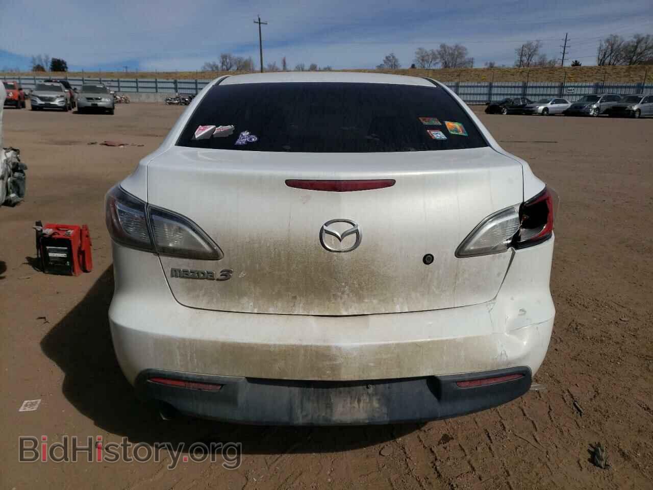 2011 MAZDA 3 - VIN: JM1BL1UG9B1424156 - Фото 6