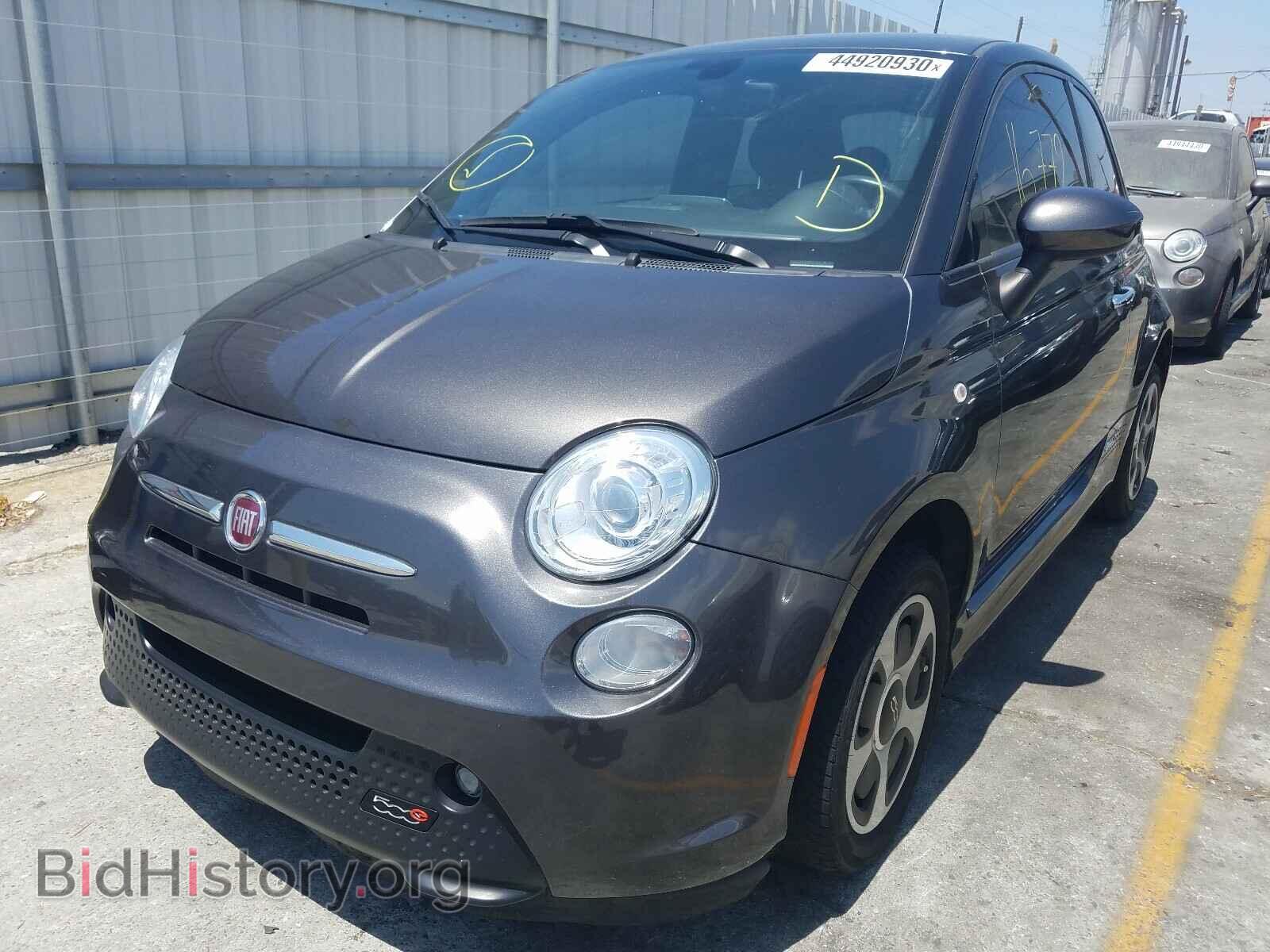 2017 FIAT 500 - VIN: 3C3CFFGE8HT643618 - Фото 2
