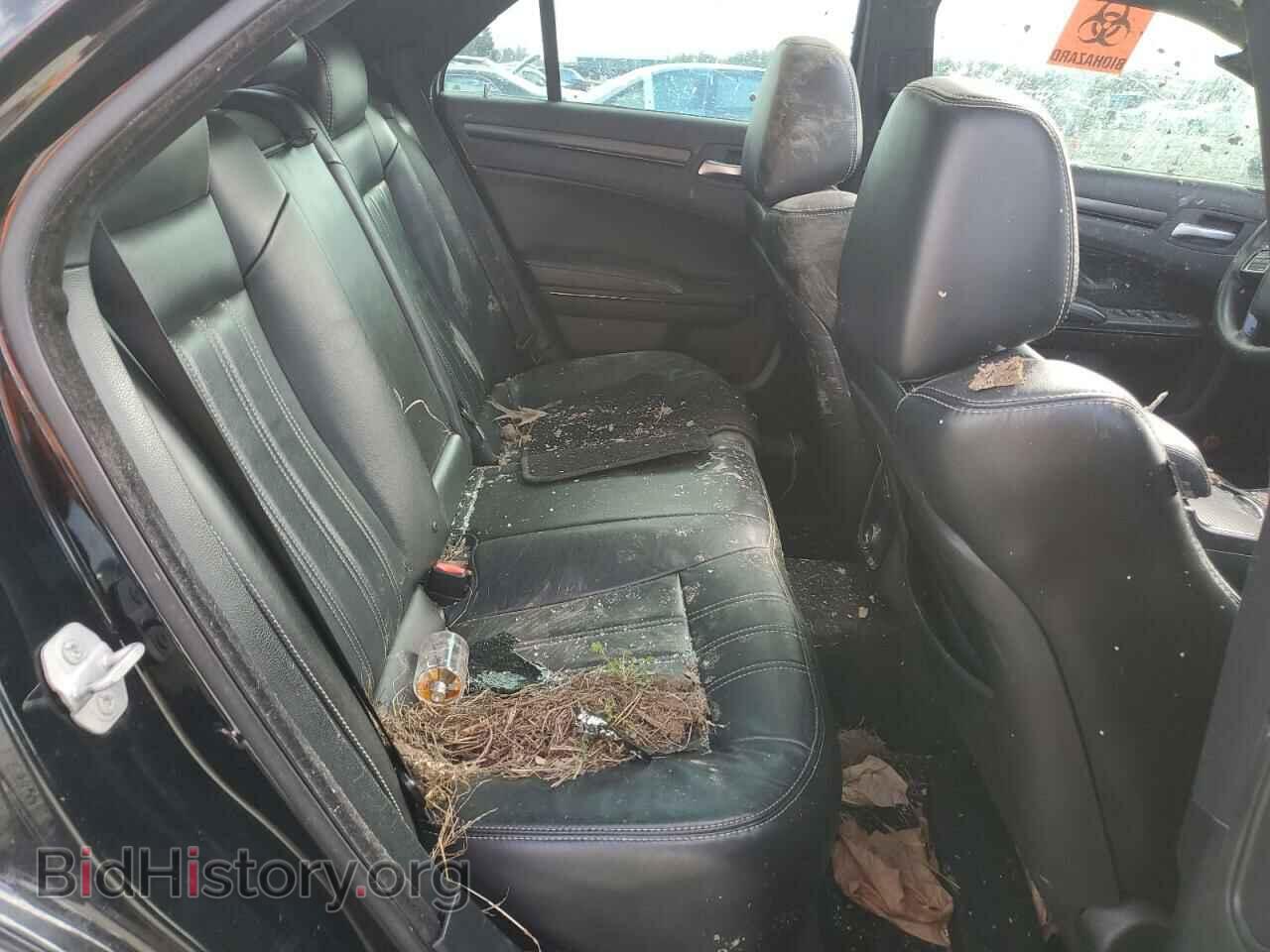 2014 CHRYSLER 300 - VIN: 2C3CCABG0EH340602 - Фото 10