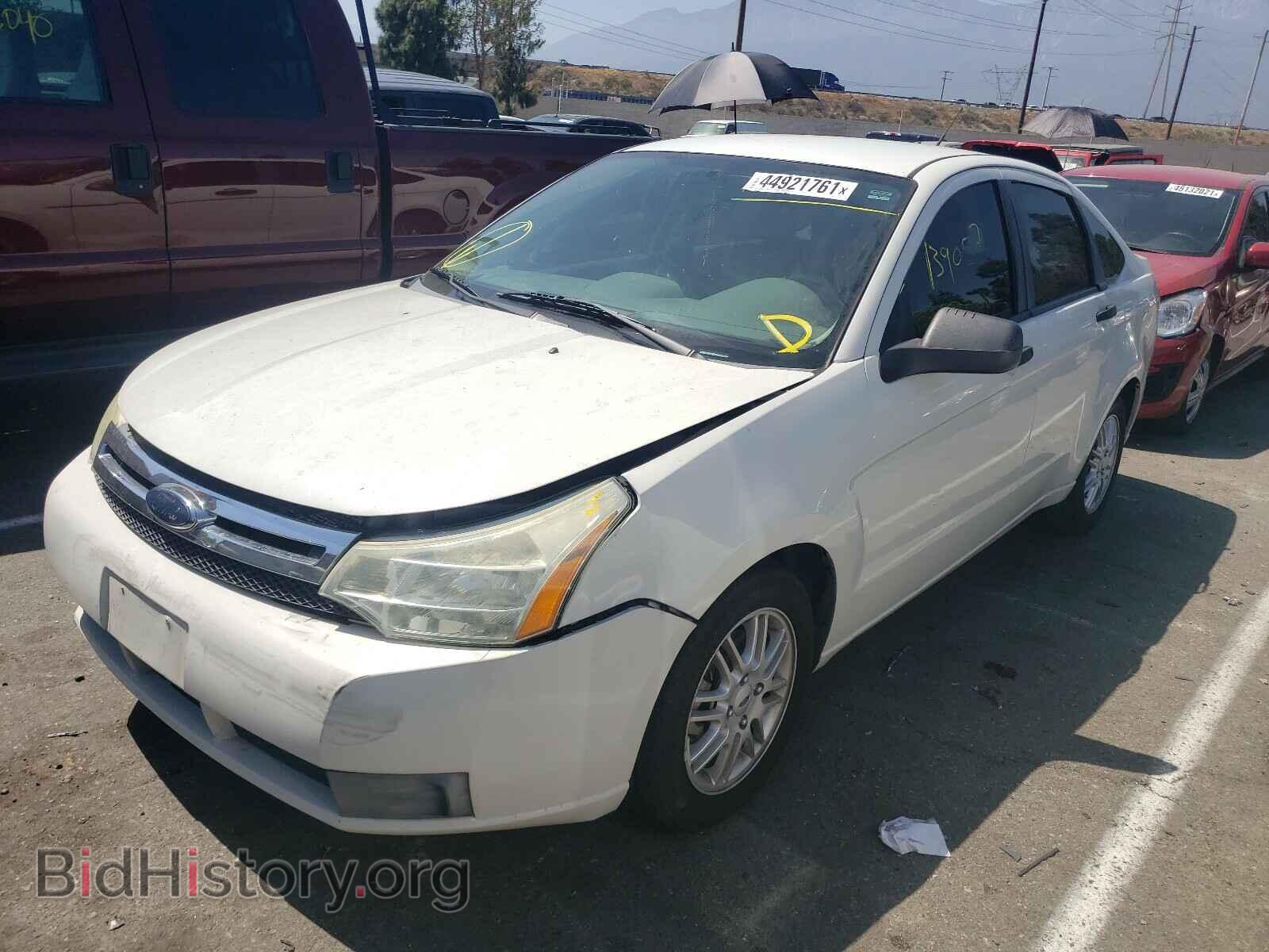 2009 FORD FOCUS - VIN: 1FAHP35N09W153868 - Фото 2