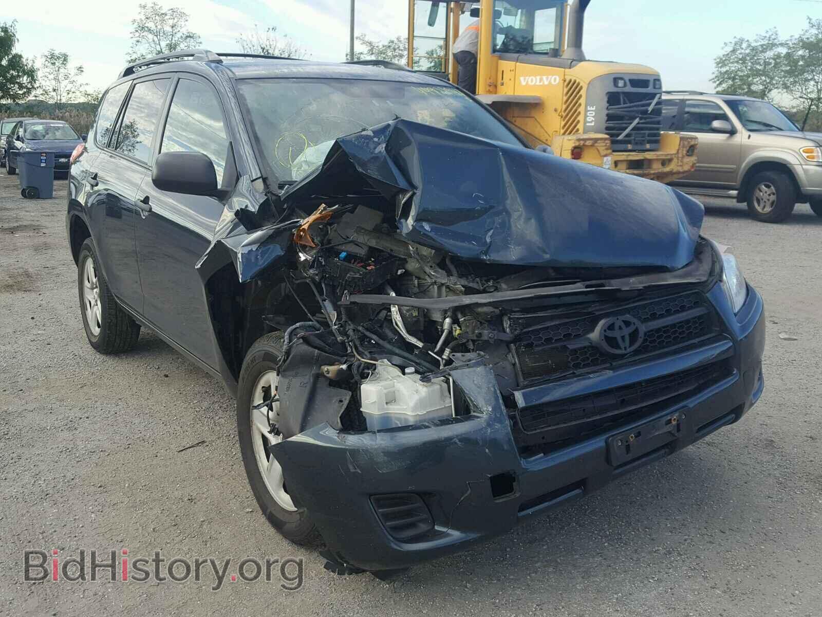 Фотография 2T3ZF4DV2BW091581 - TOYOTA RAV4 2011