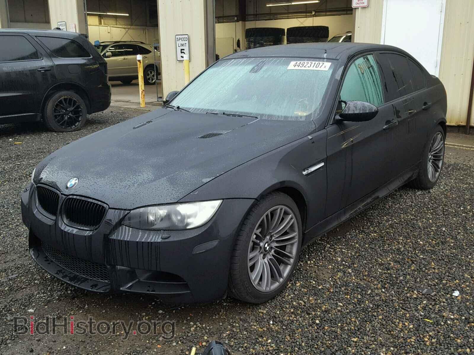 2009 BMW M3 - VIN: WBSPM935X9E201329 - Фото 2