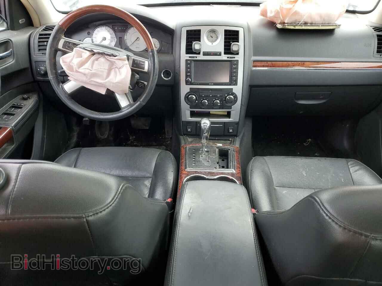 2010 CHRYSLER 300 - VIN: 2C3CA3CV1AH178603 - Фото 8