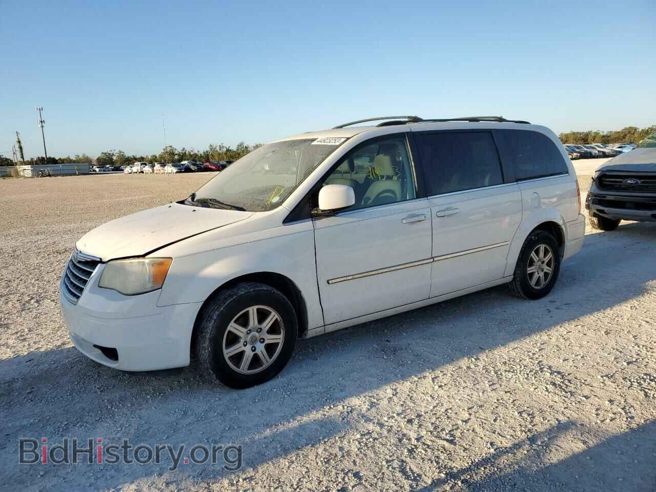 Photo 2A4RR5D17AR235395 - CHRYSLER MINIVAN 2010