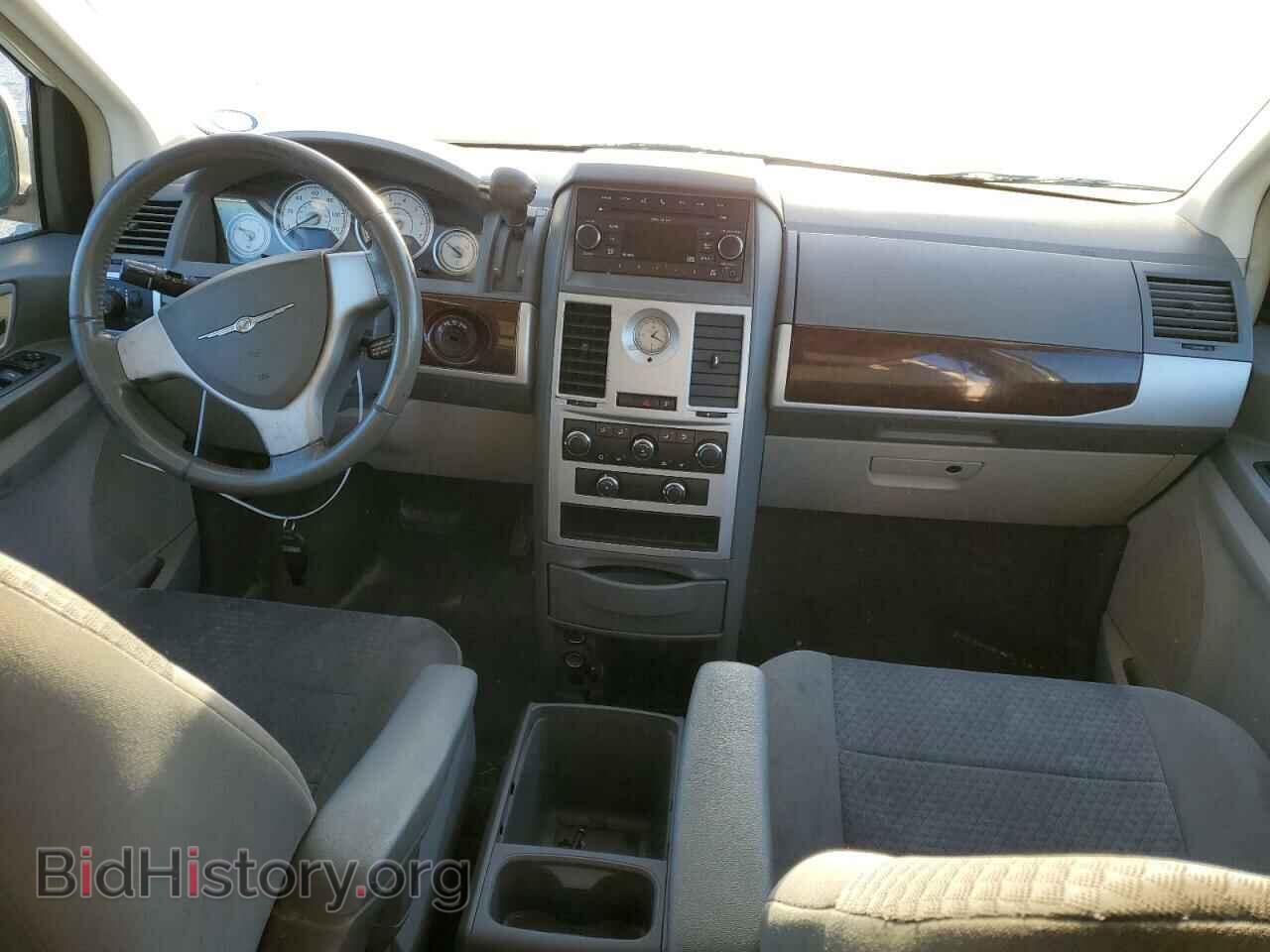 2010 CHRYSLER MINIVAN - VIN: 2A4RR5D17AR235395 - Фото 8