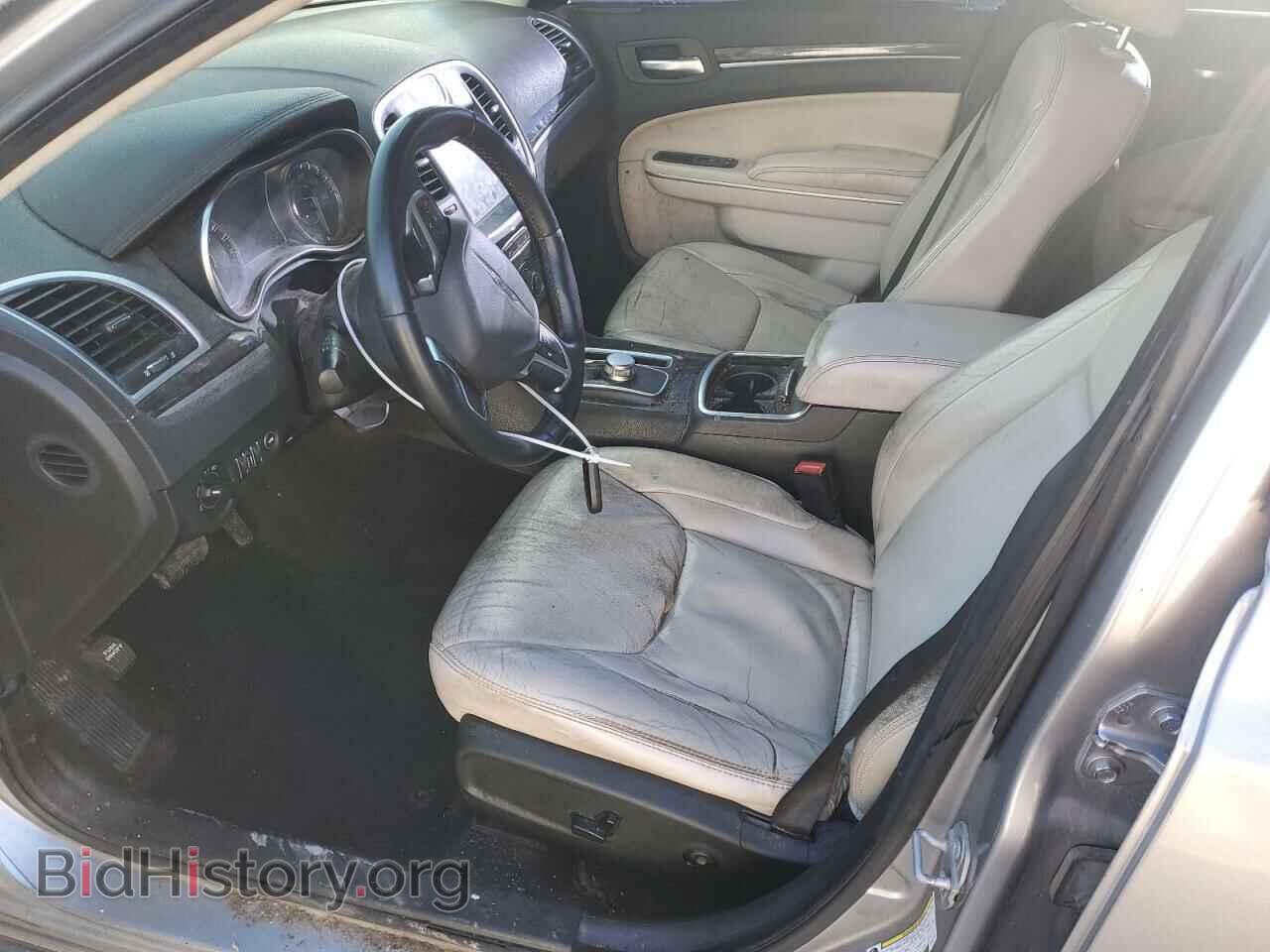2016 CHRYSLER 300 - VIN: 2C3CCAAG9GH207678 - Фото 7