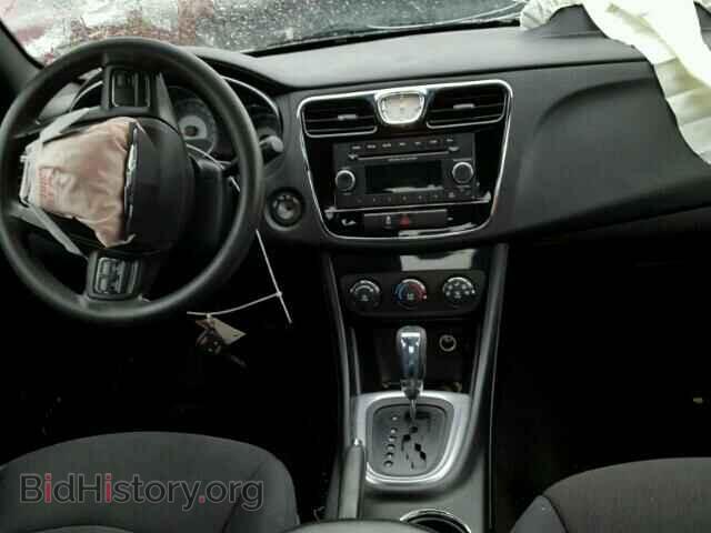 2012 CHRYSLER 200 - VIN: 1C3CCBAB7CN318175 - Фото 9