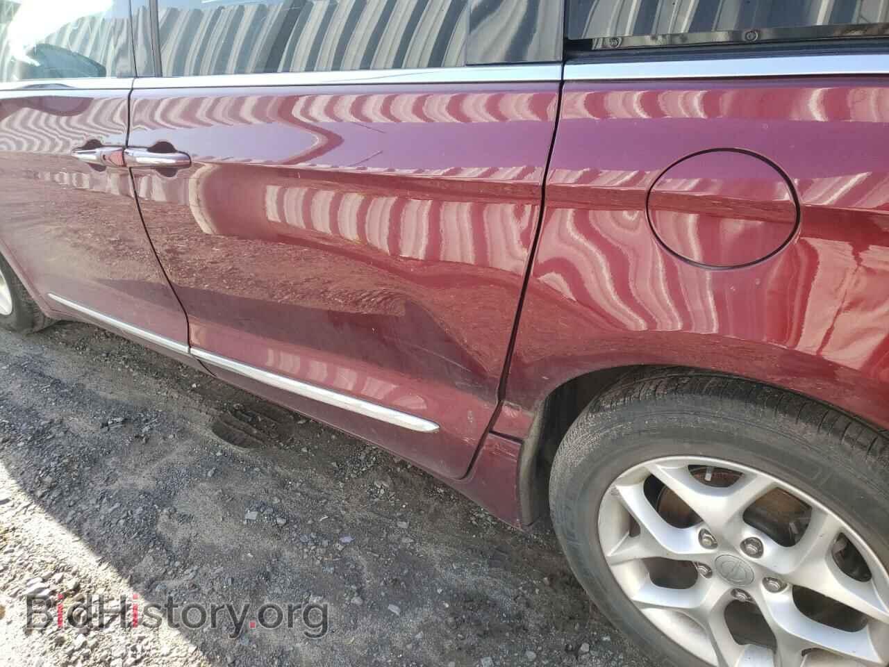 2018 CHRYSLER PACIFICA - VIN: 2C4RC1EG5JR197667 - Photo 9