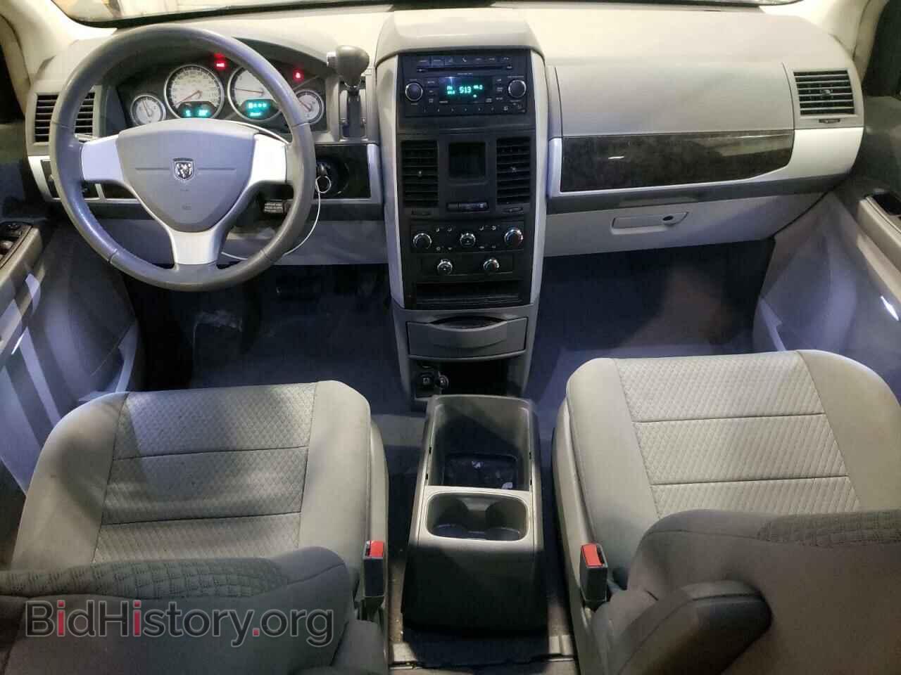 2010 DODGE CARAVAN - VIN: 2D4RN5DX2AR135164 - Фото 8