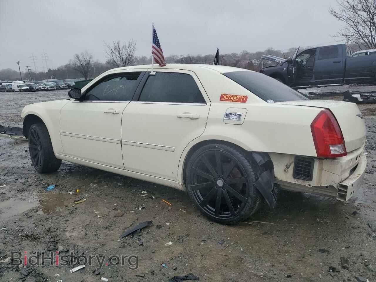 2007 CHRYSLER 300 - VIN: 2C3KA43R87H731891 - Фото 2