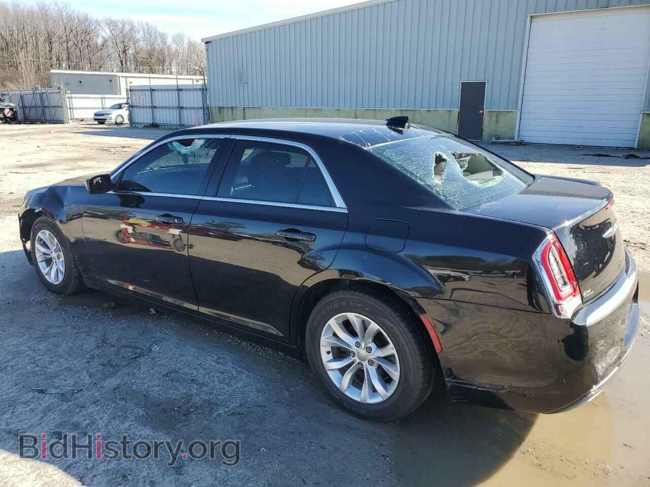 2015 CHRYSLER 300 - VIN: 2C3CCAAG6FH837754 - Фото 2