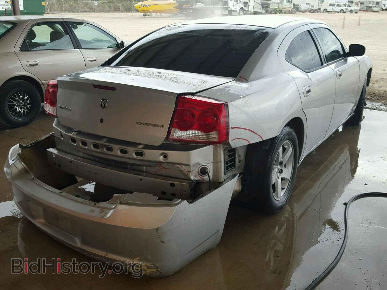 2010 DODGE CHARGER - VIN: 2B3CA4CD2AH214809 - Фото 4