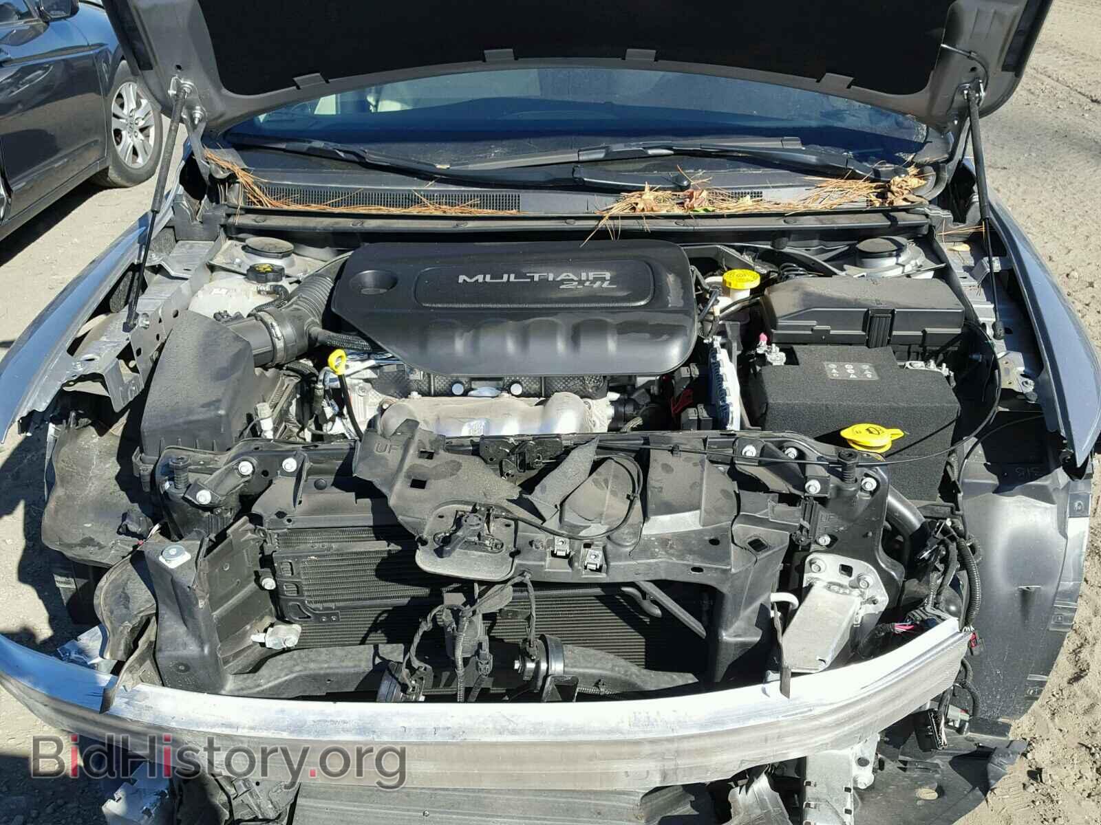 2016 CHRYSLER 200 - VIN: 1C3CCCAB8GN142510 - Photo 7