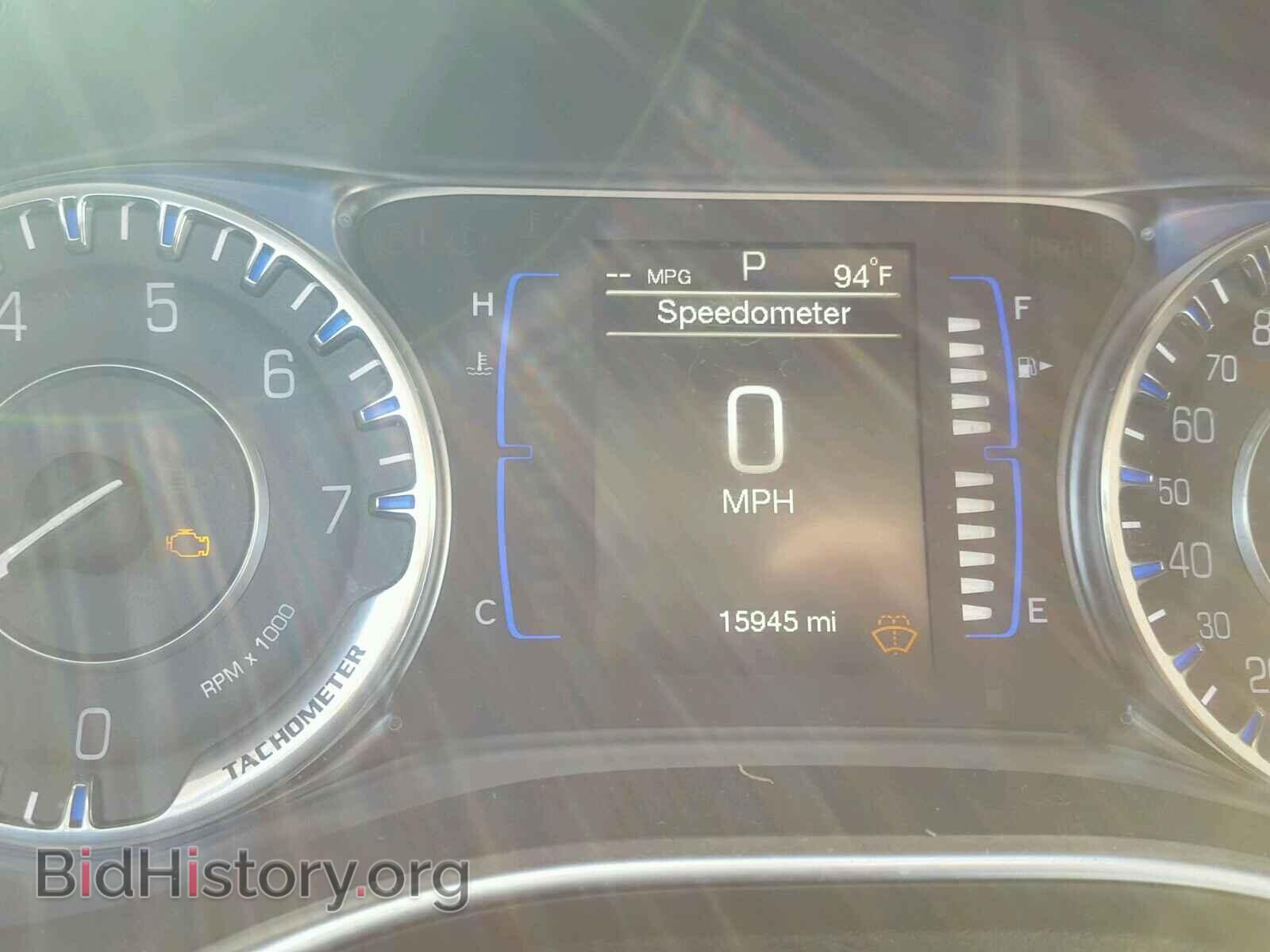 2016 CHRYSLER 200 - VIN: 1C3CCCAB8GN142510 - Photo 8