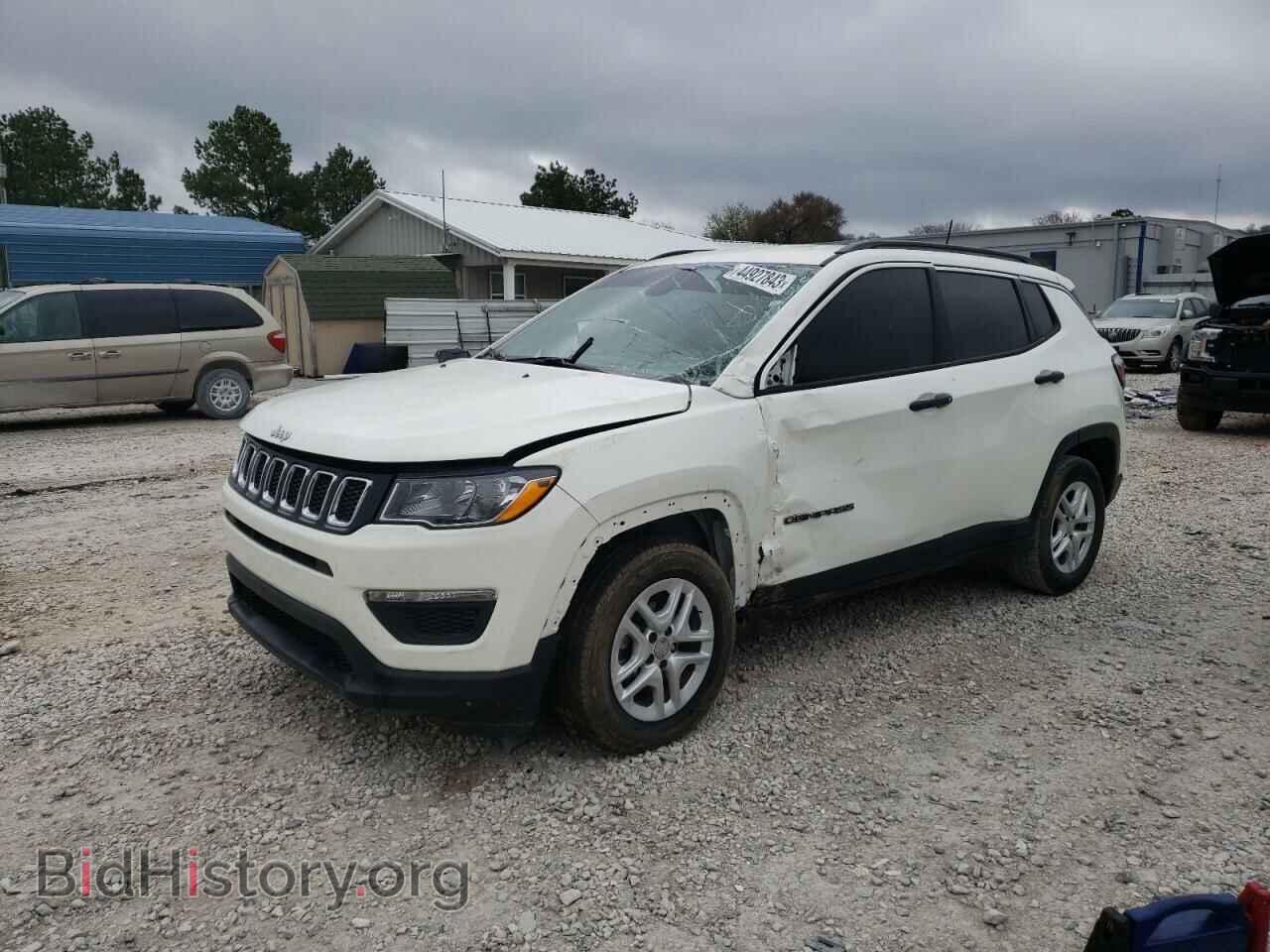 Photo 3C4NJCAB3LT141690 - JEEP COMPASS 2020