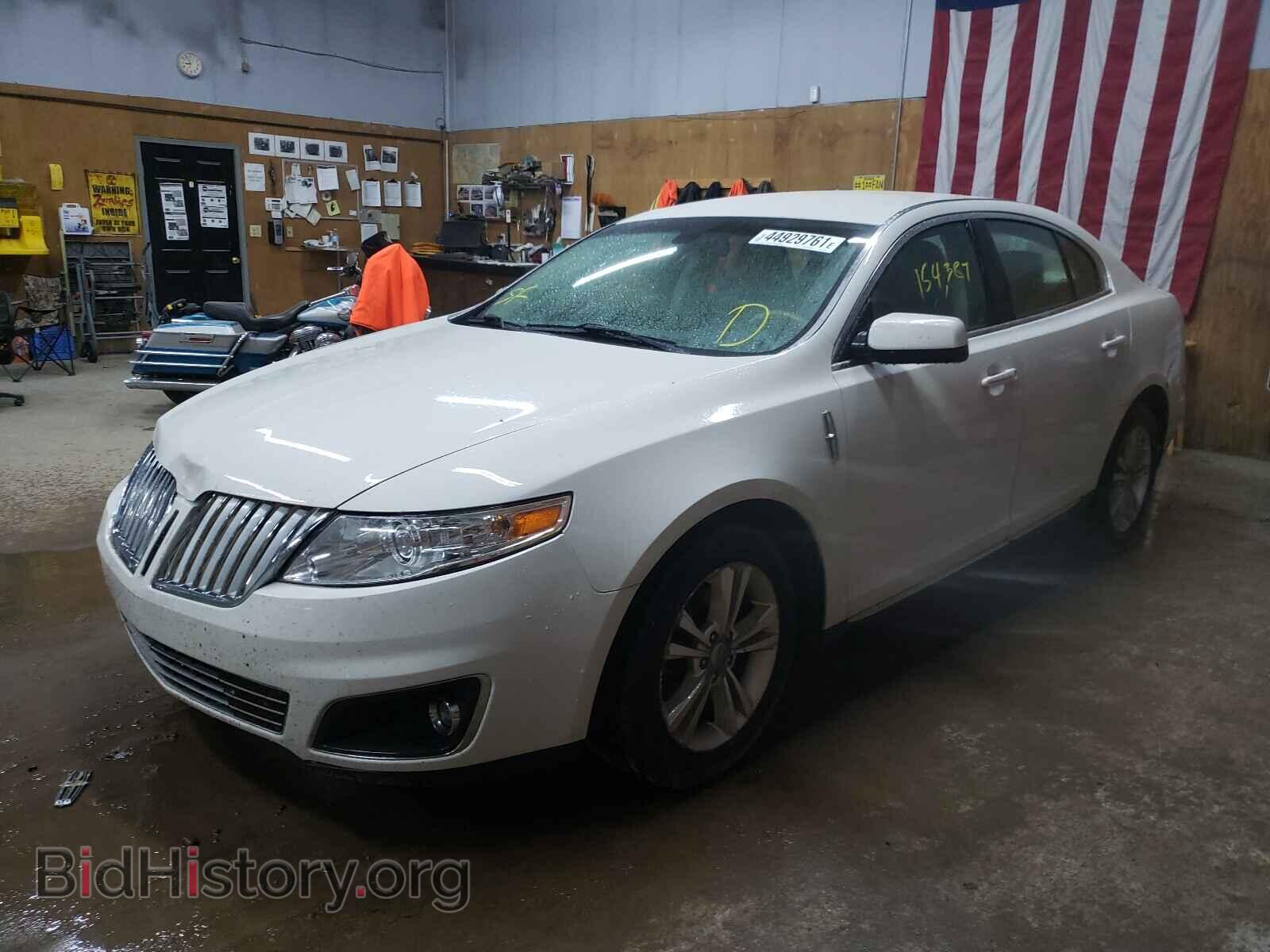 2009 LINCOLN MKS - VIN: 1LNHM93R99G628662 - Фото 2