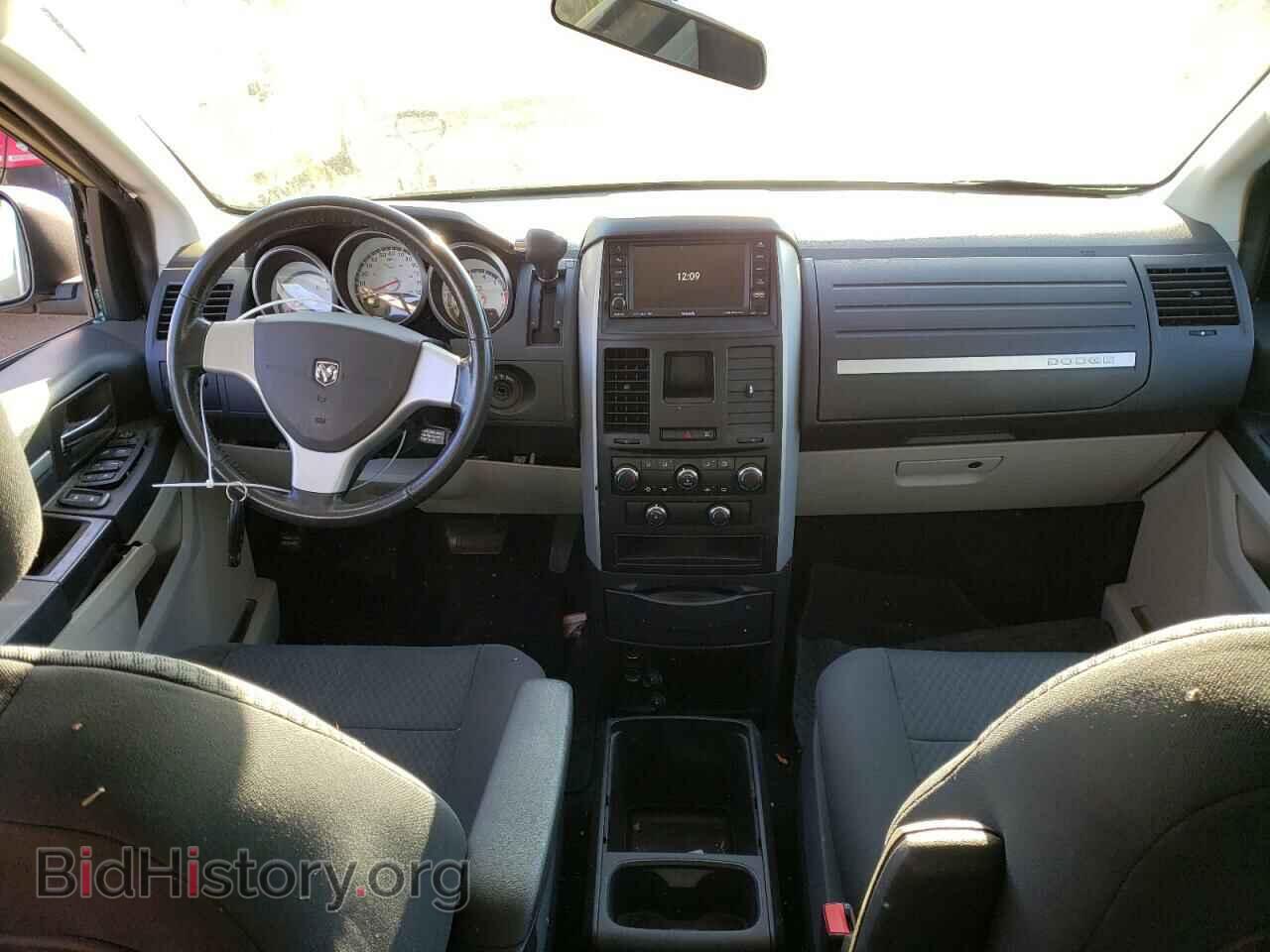 2010 DODGE CARAVAN - VIN: 2D4RN3D11AR382305 - Фото 8